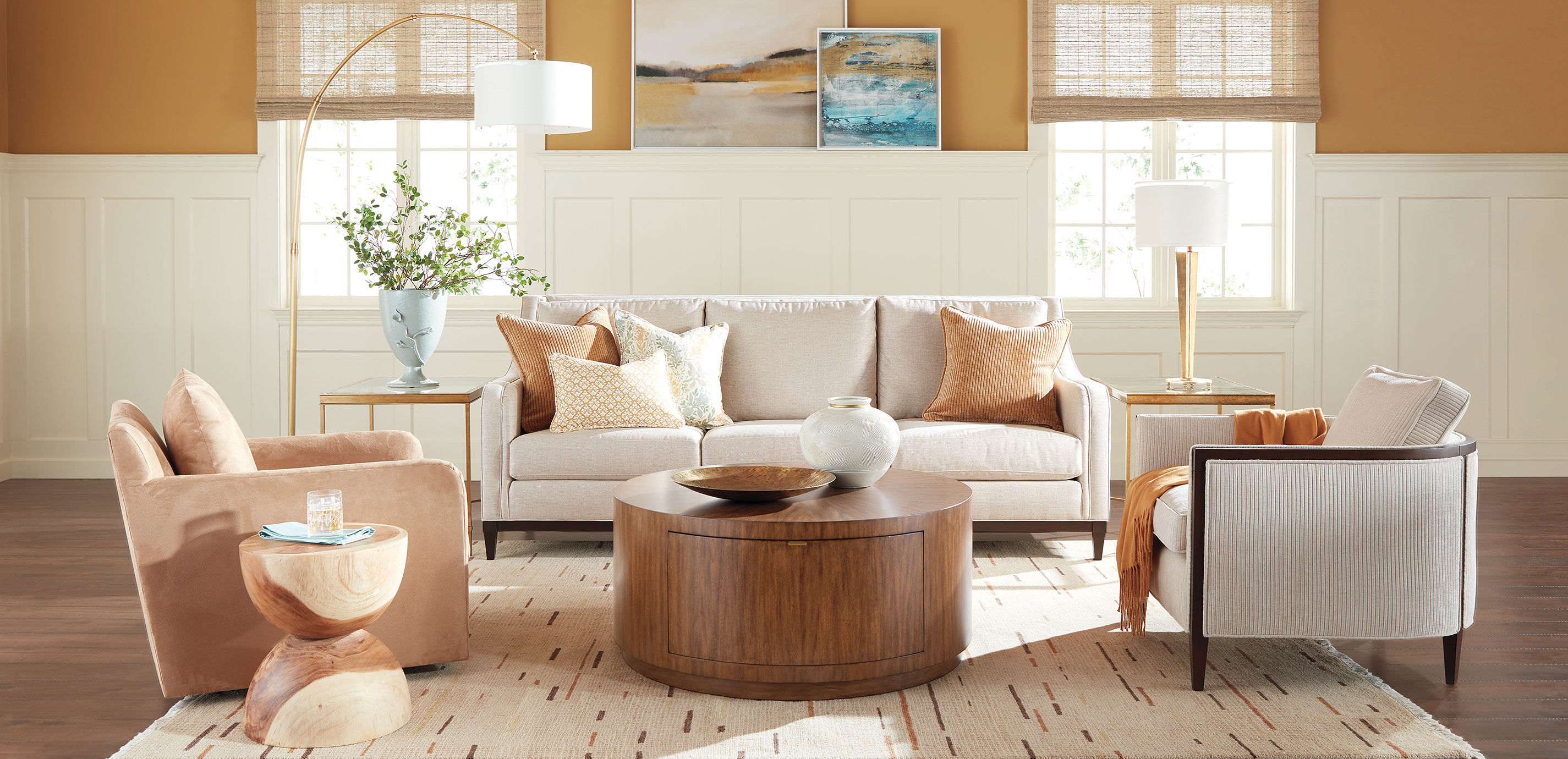 Lainey Round Coffee Table_12