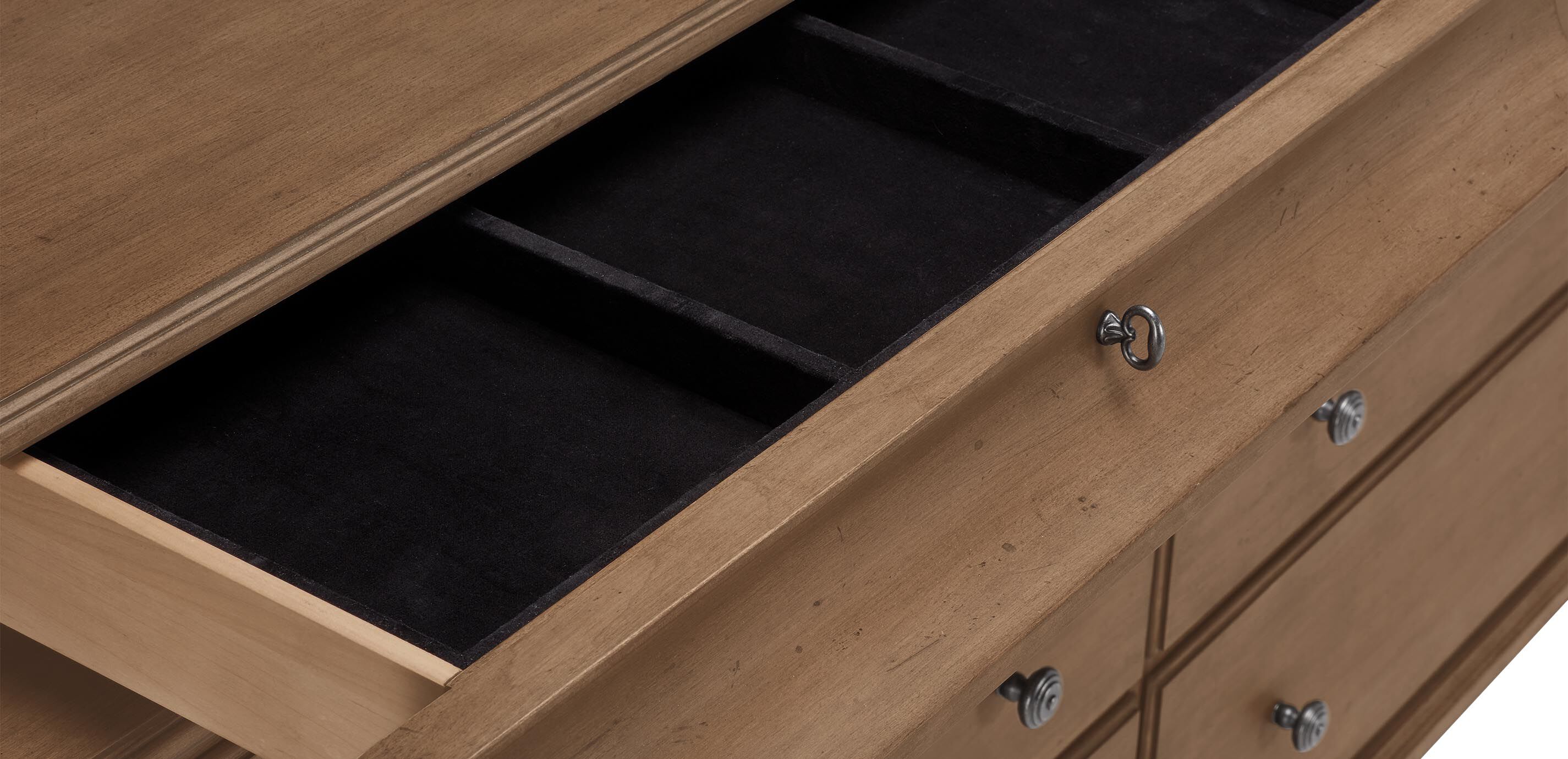 Leora Double Dresser_12