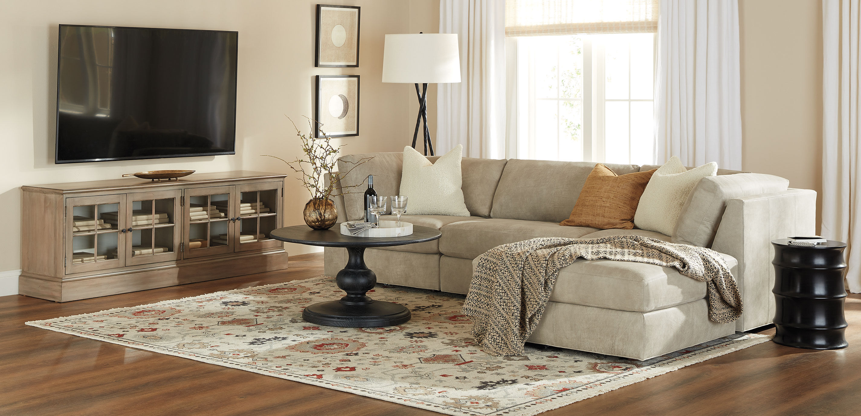 Milania Floor Lamp_6