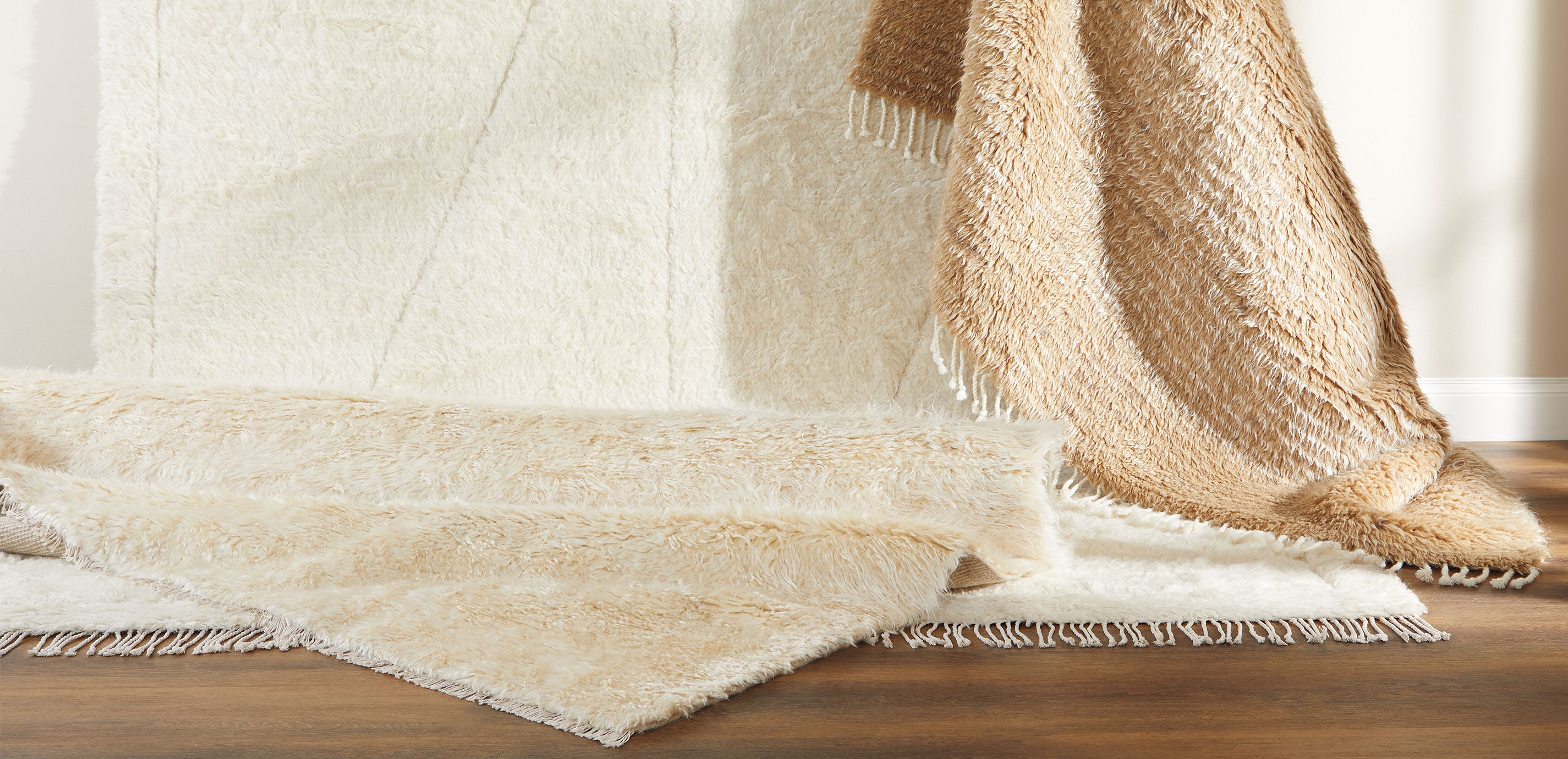 Emmi Mohair Blend Rug_13