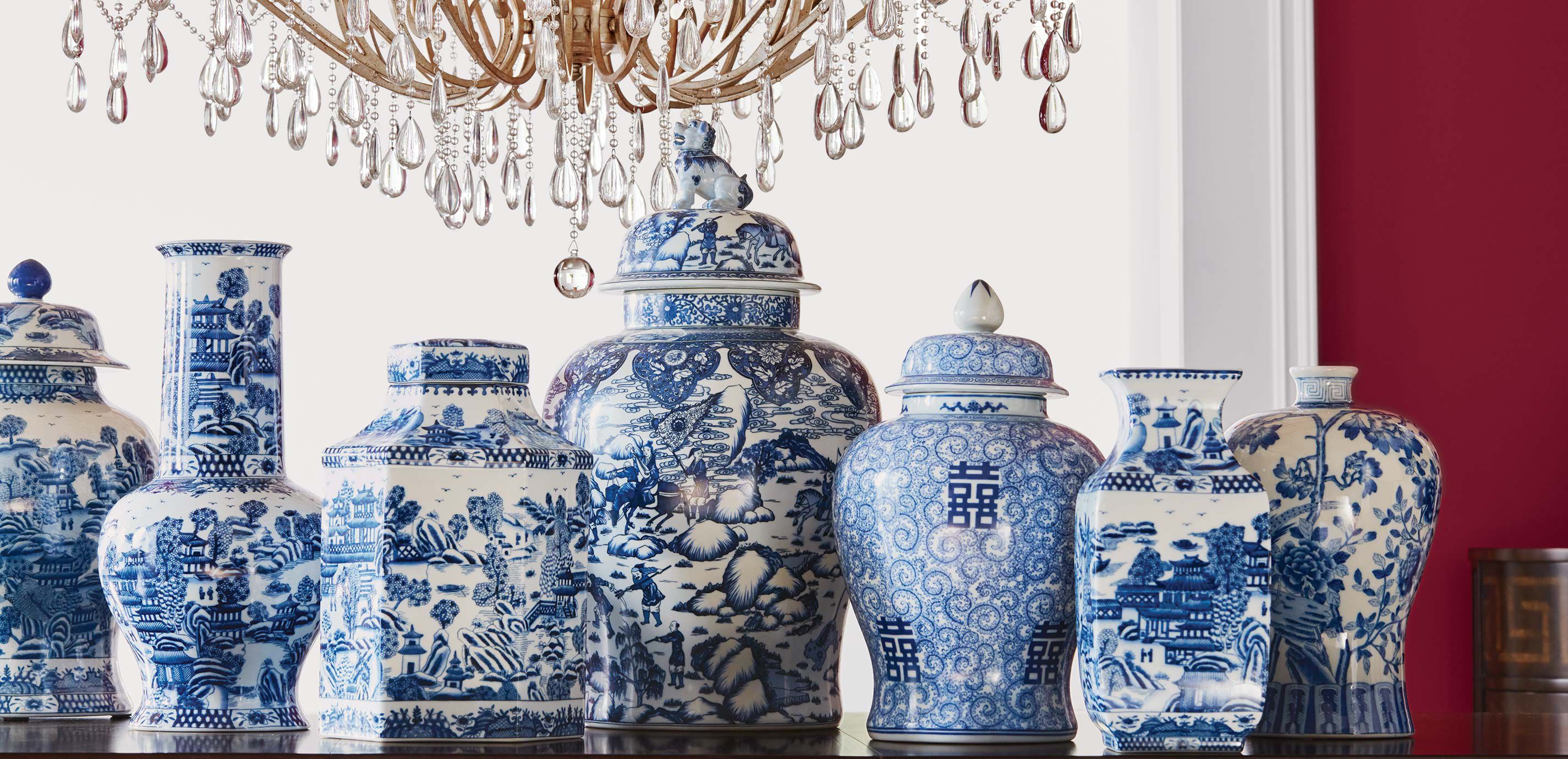 Blue and White Porcelain Vase_5