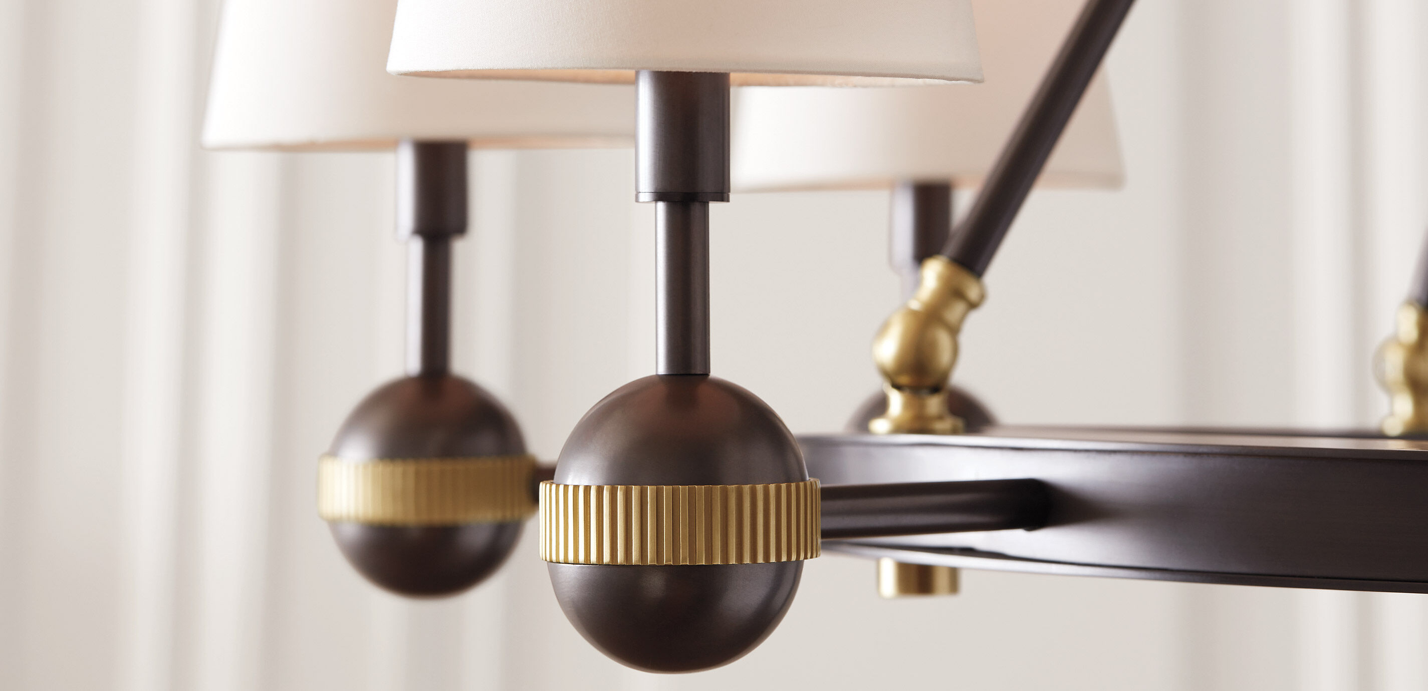 Cambridge Single-Tier Chandelier_4