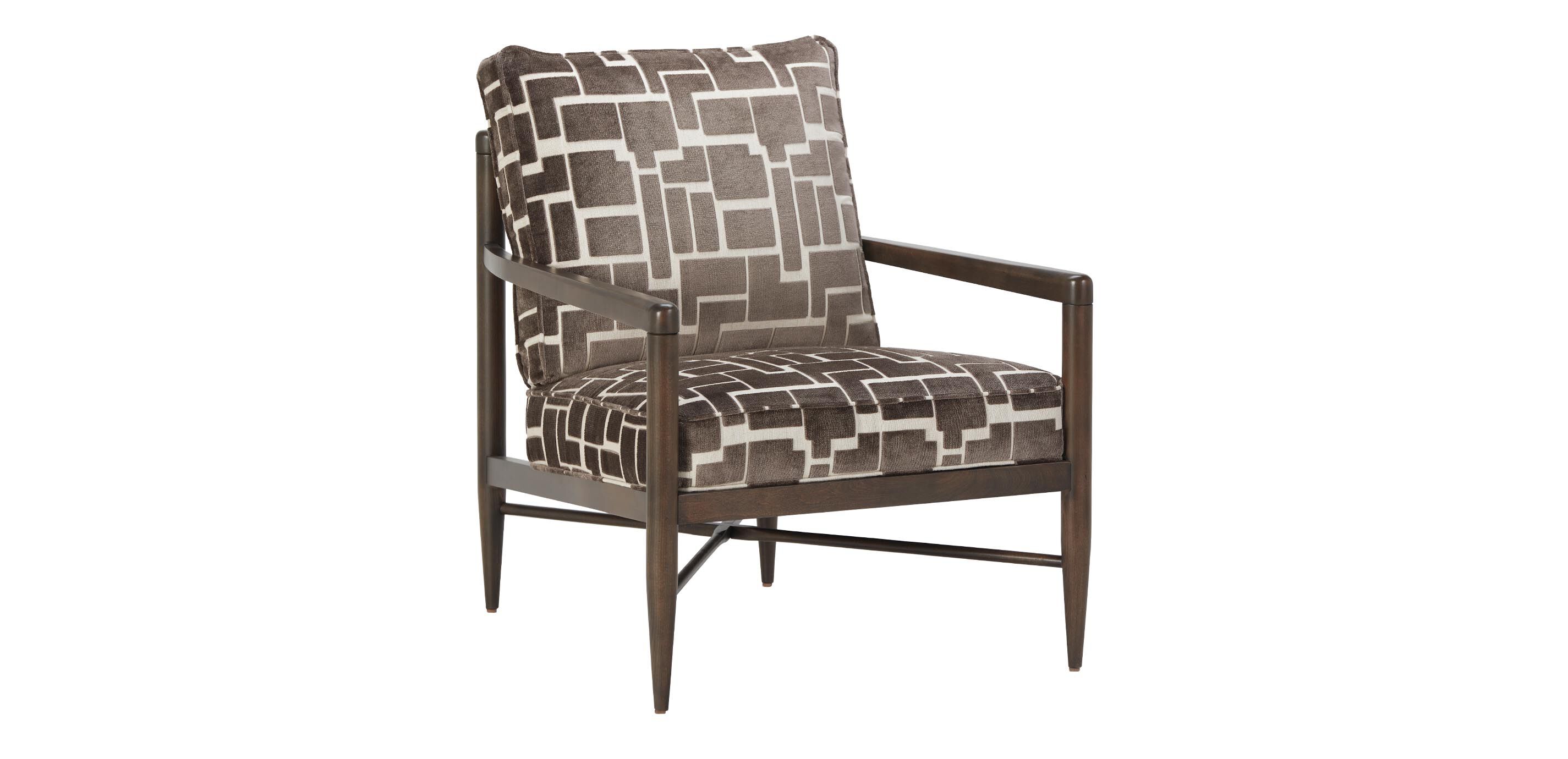 Elgin Chair, Spring 2025 Magazine_1