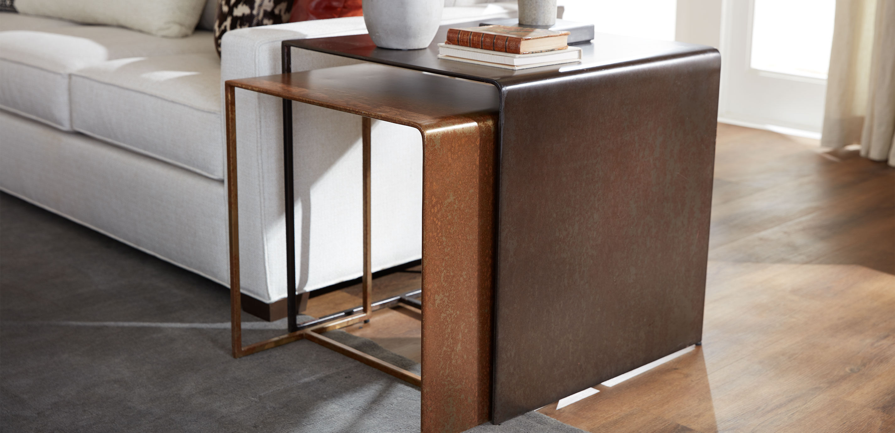 Navina Square Nesting Tables_8