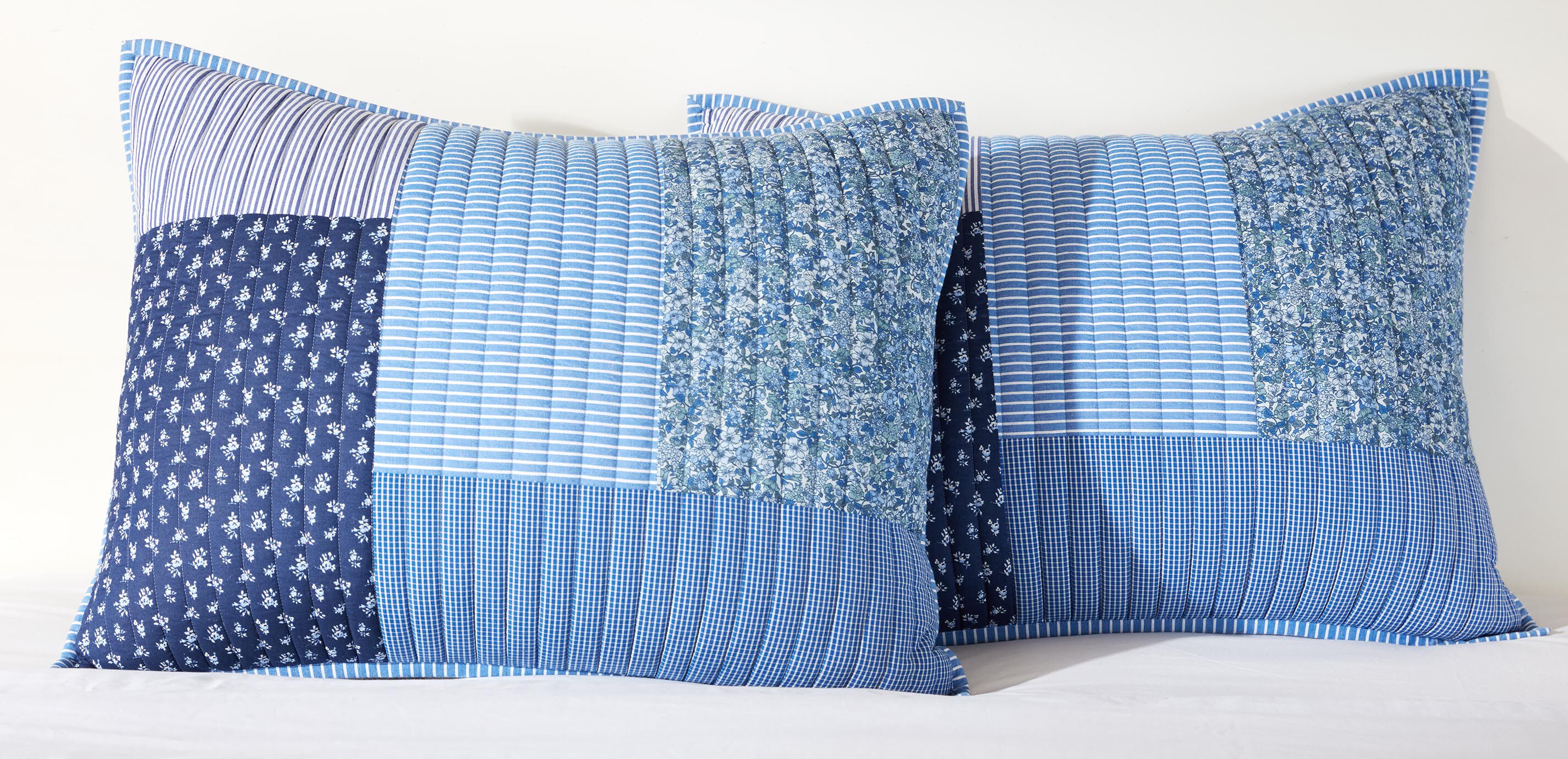 Mixed Patchwork Navy Quilt and Shams Set_2