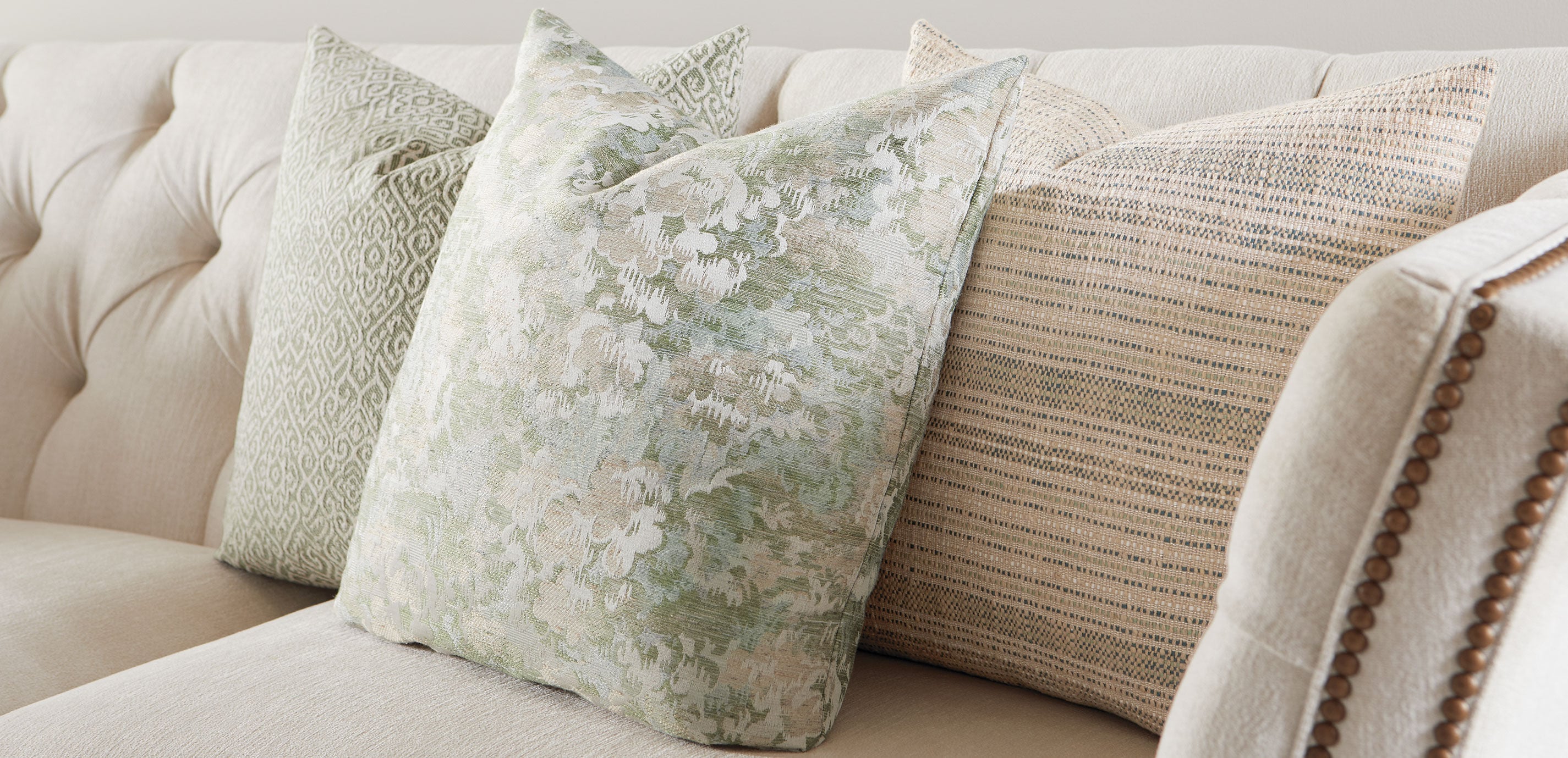 Green Metallic Dash Pillow_6