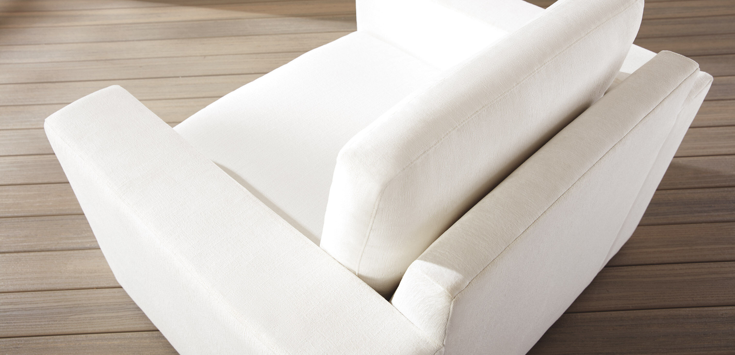 Redding Ridge Upholstered Outdoor Chair_3