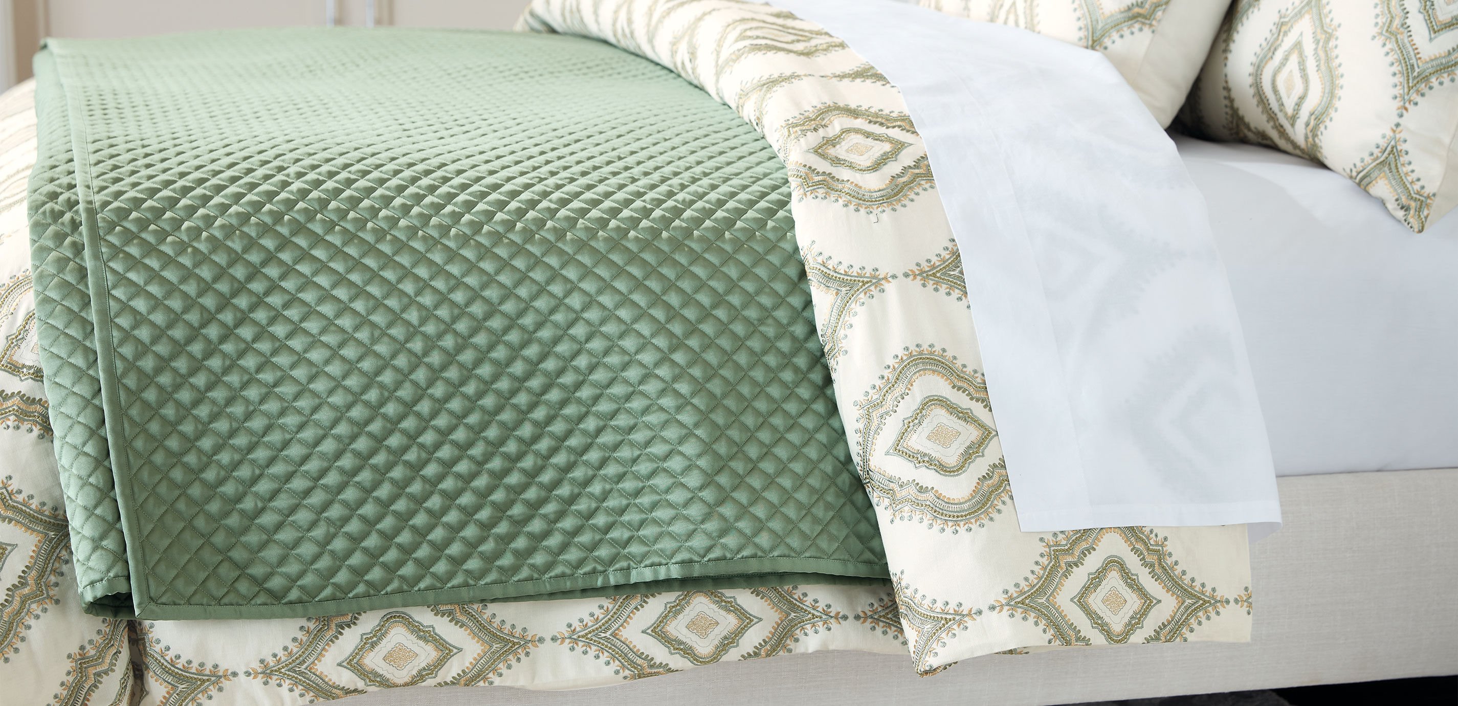 Salena Quilted Coverlet and Shams Set, Sage_9