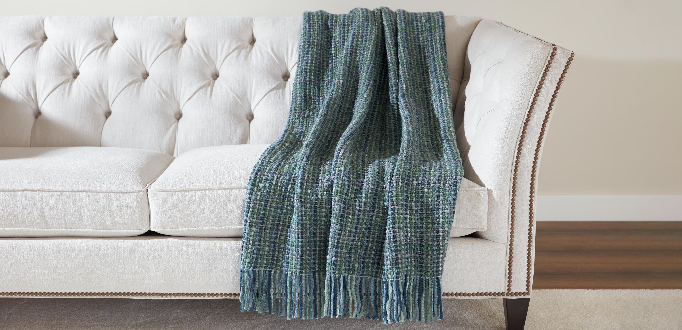 Nicola Woven Throw