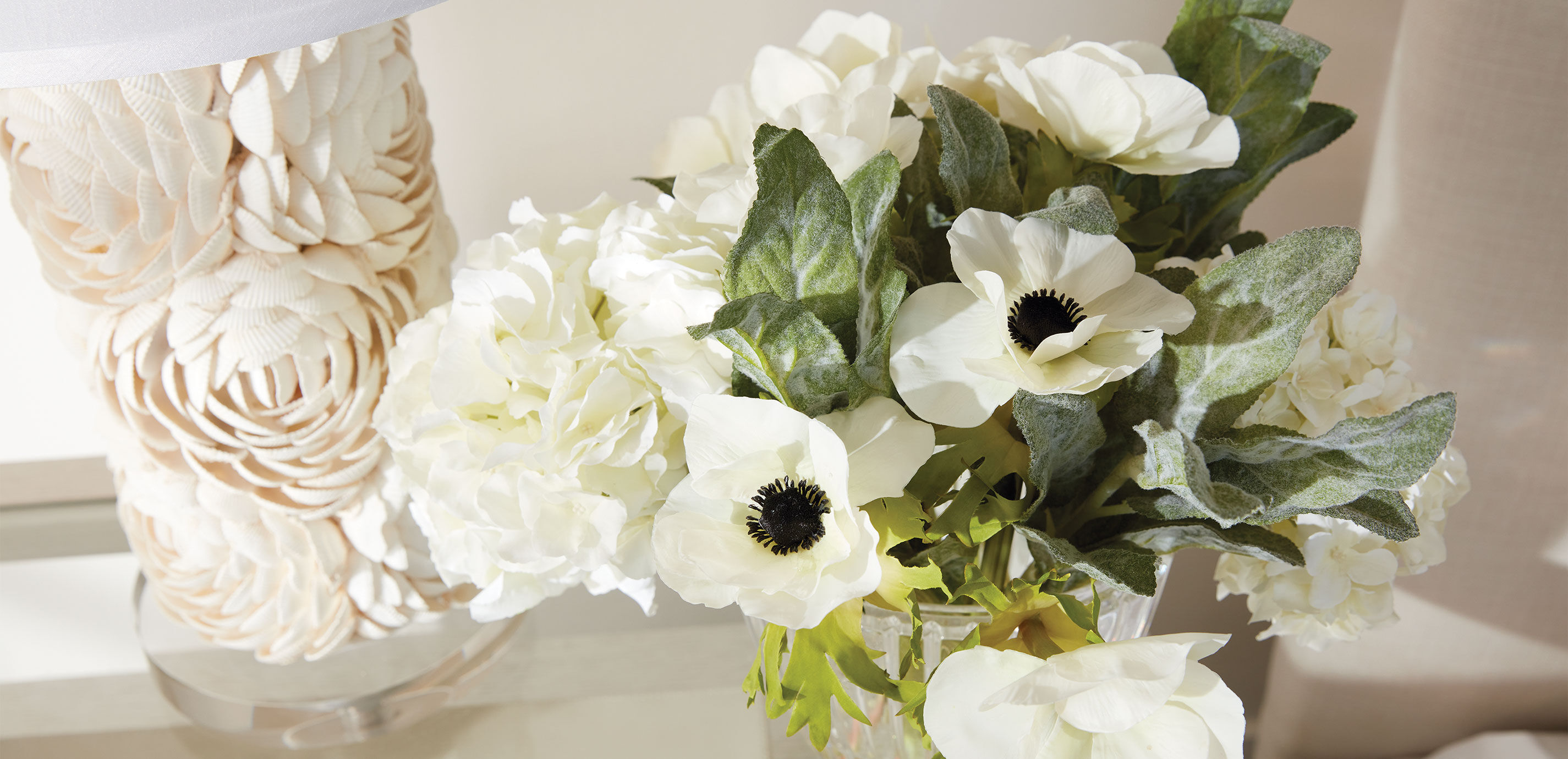 White Mixed Floral Centerpiece in Oval Vase_6