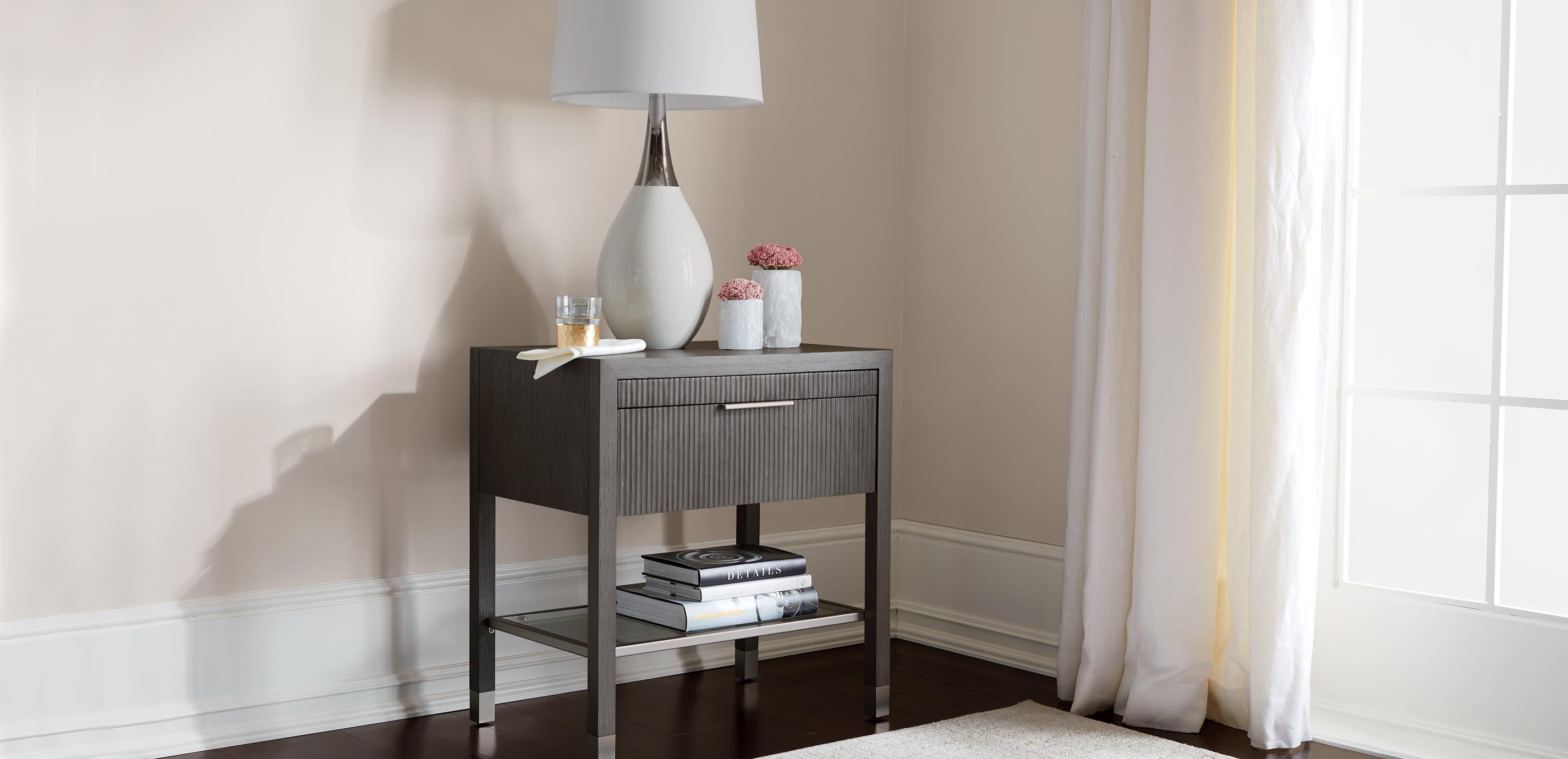 Valermo Night Table_6