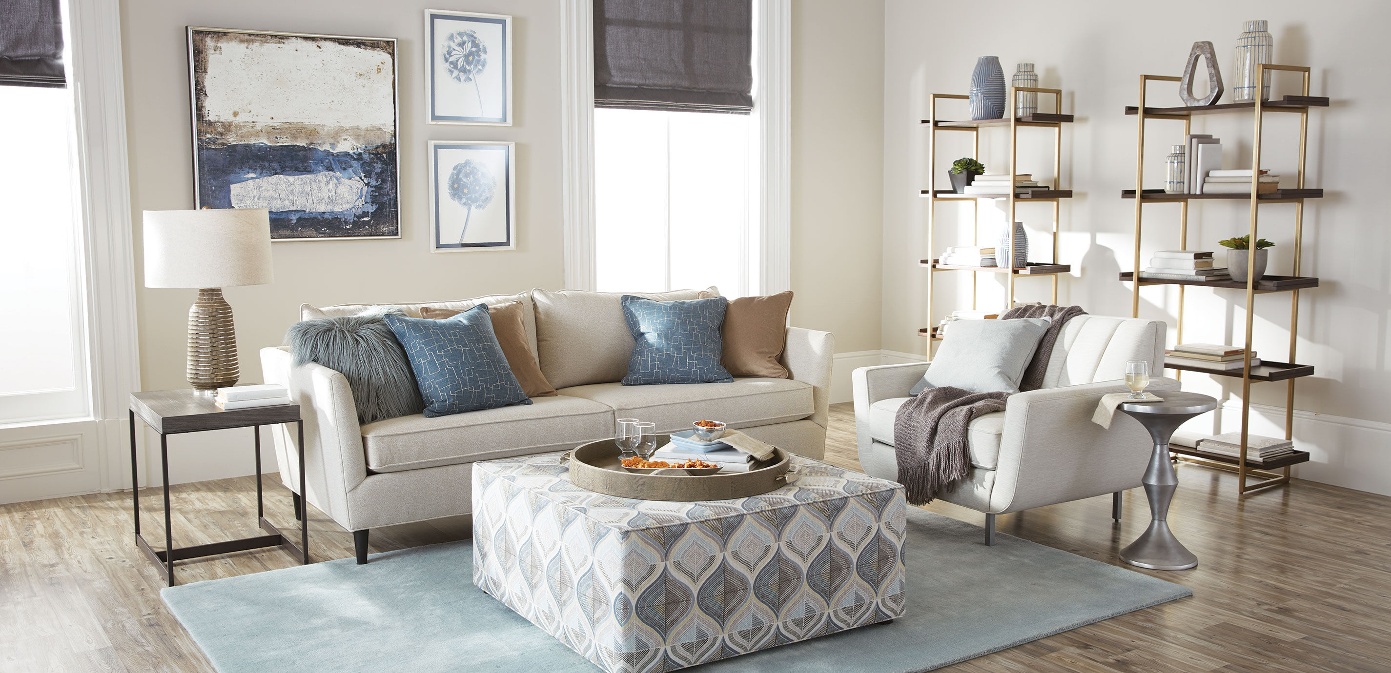 Dillonvale Display Bookcase_10