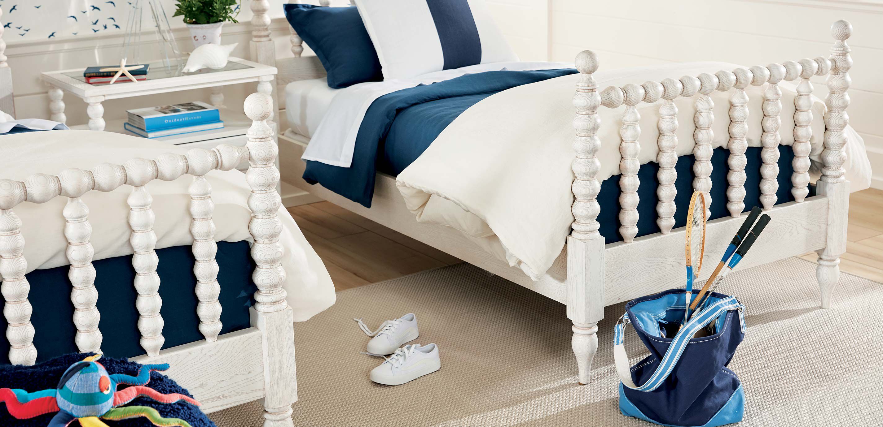 Burke Bed with Tall Footboard_13