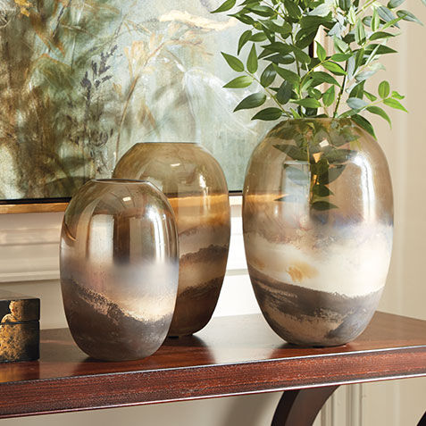 Desert Smoke Glass Vase Product Tile Hover Image 432469