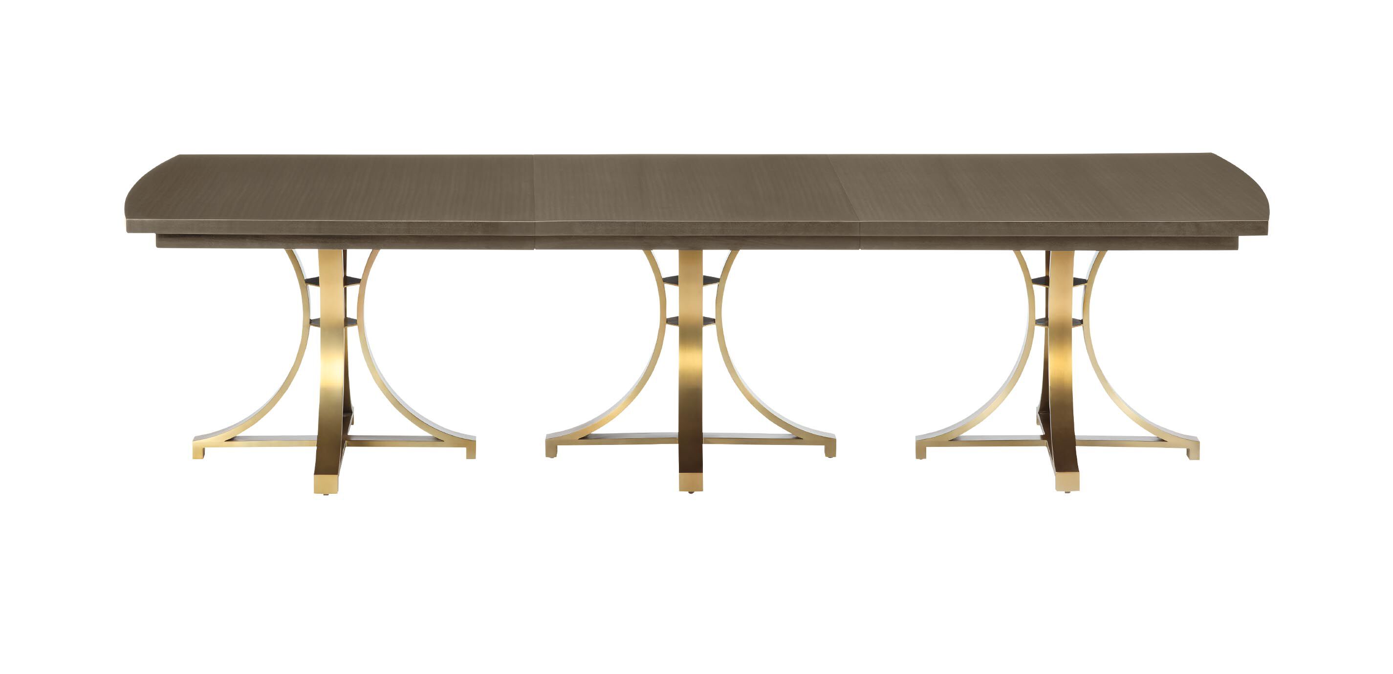 Evansview Grand Dining Table