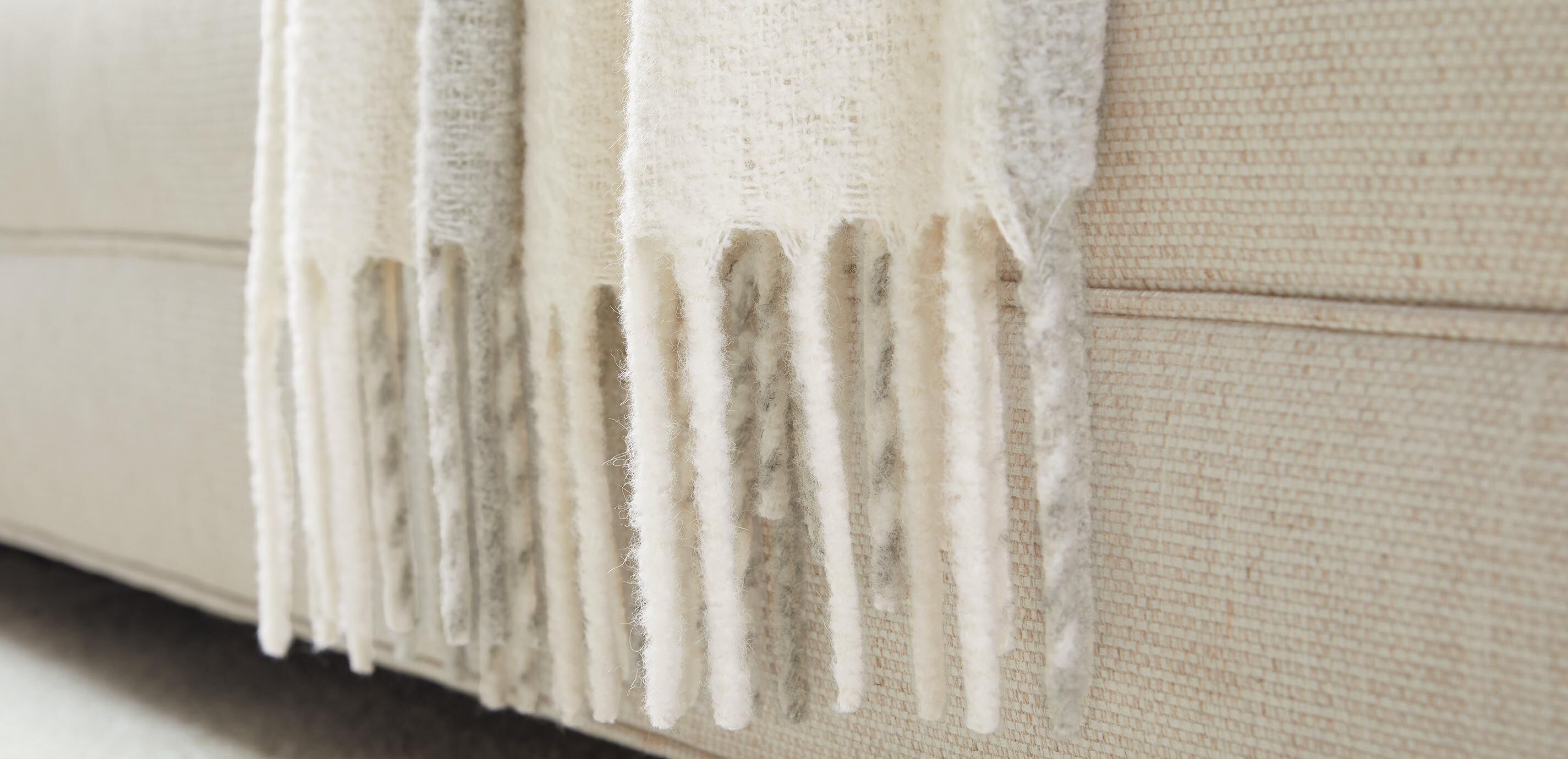 Plaid Alpaca Throw_2