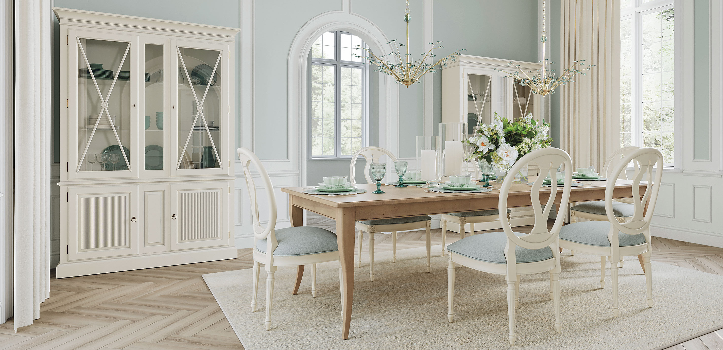 Evelyn Recycled Glass Leaf Chandelier_7