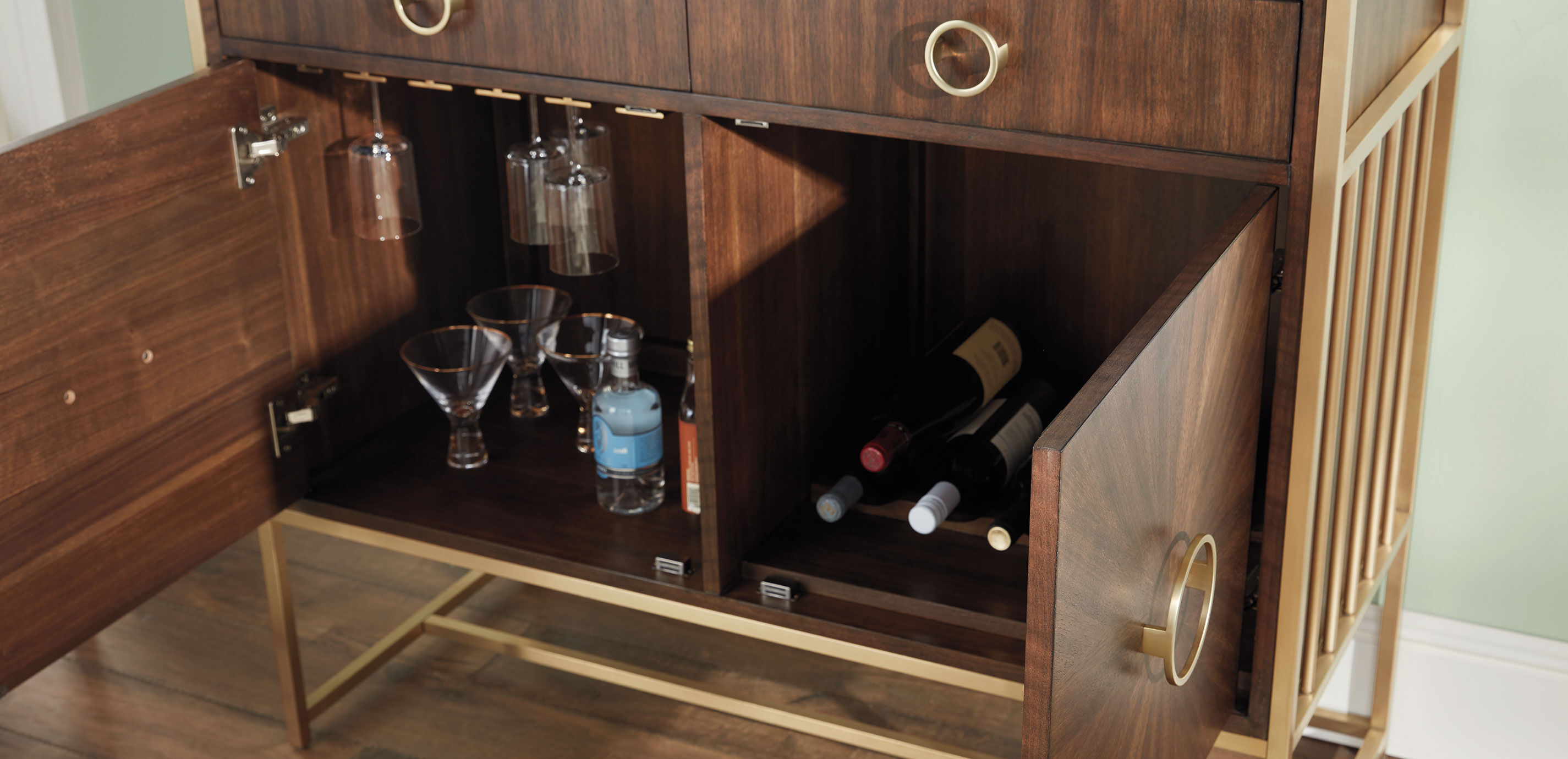Blyth Bar Cabinet_17