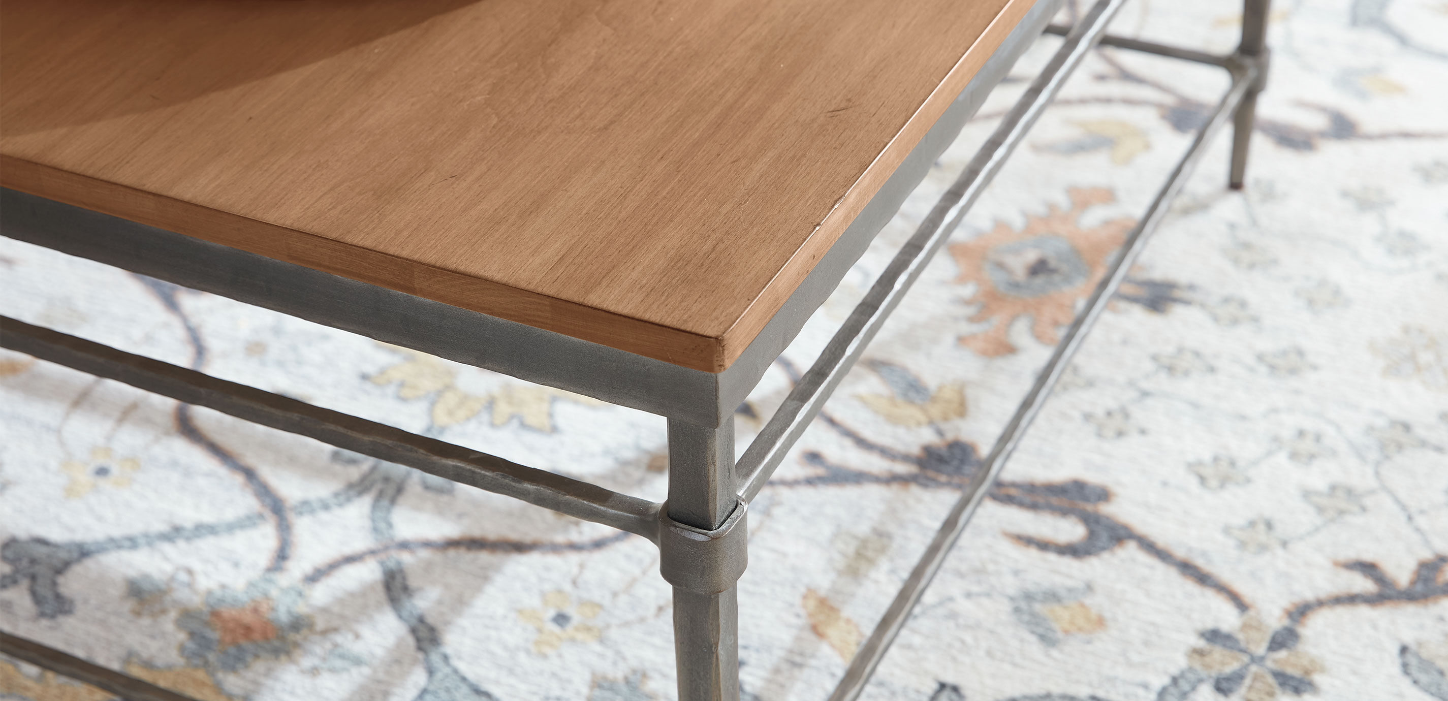 Vida Square Wood-Top Coffee Table_4