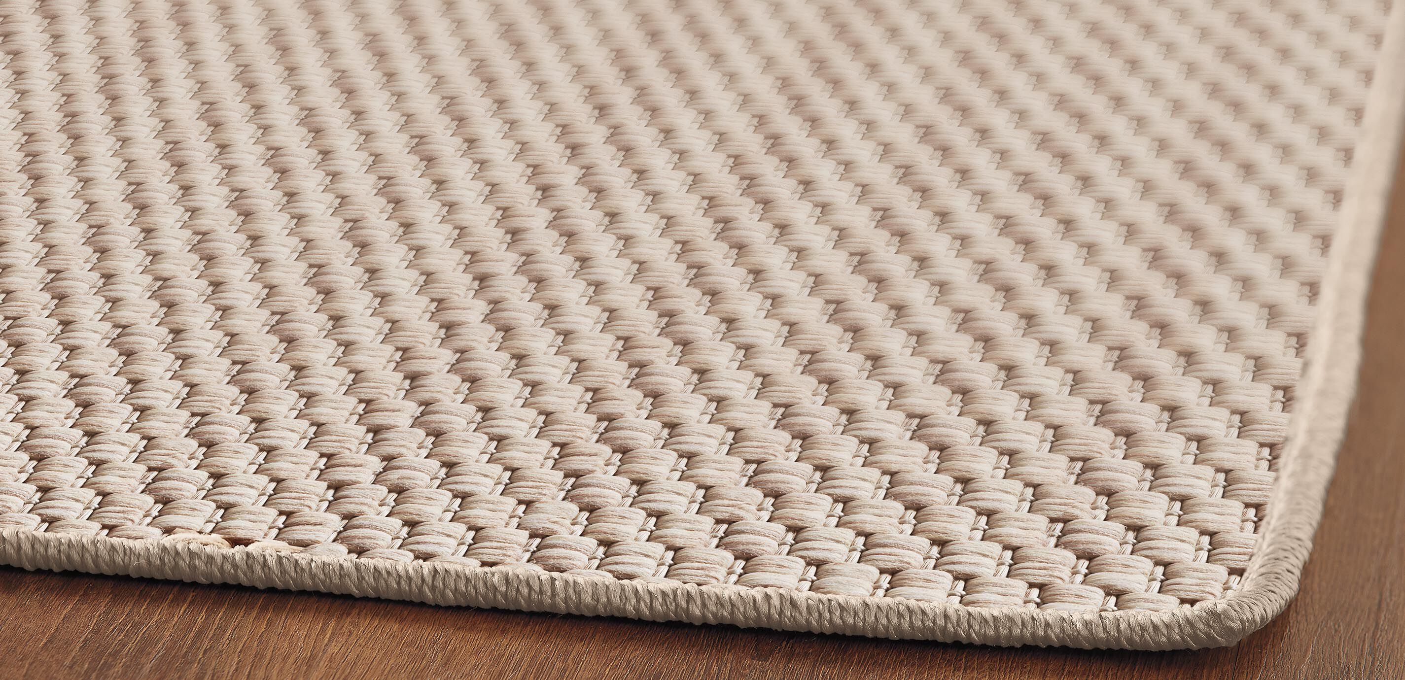 Mystic Harbor Indoor/Outdoor Rug: Serged Edge_2