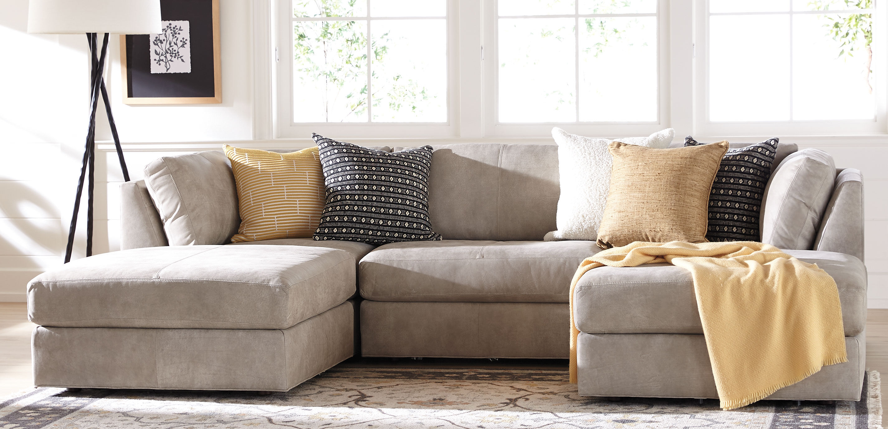 Daydreamer Leather Five-Piece Modular Sectional_8