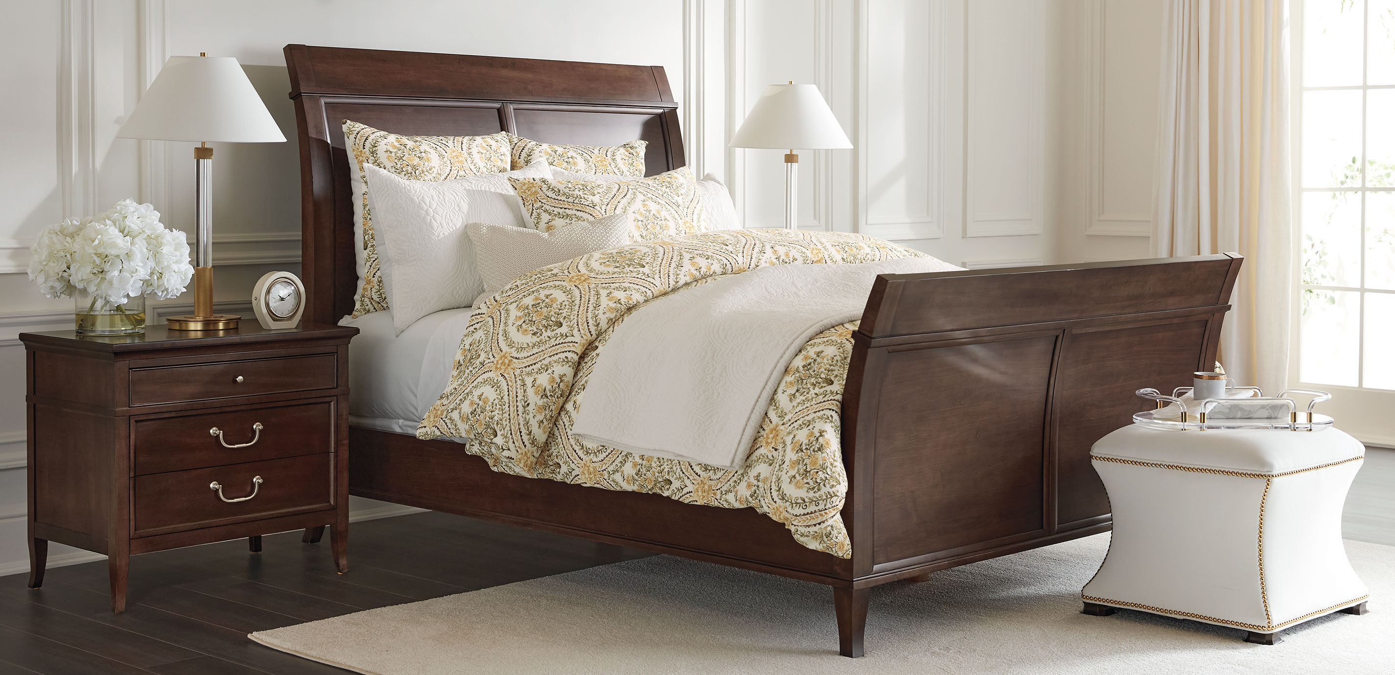 Turnbull Table Lamp, Polished Brass_2