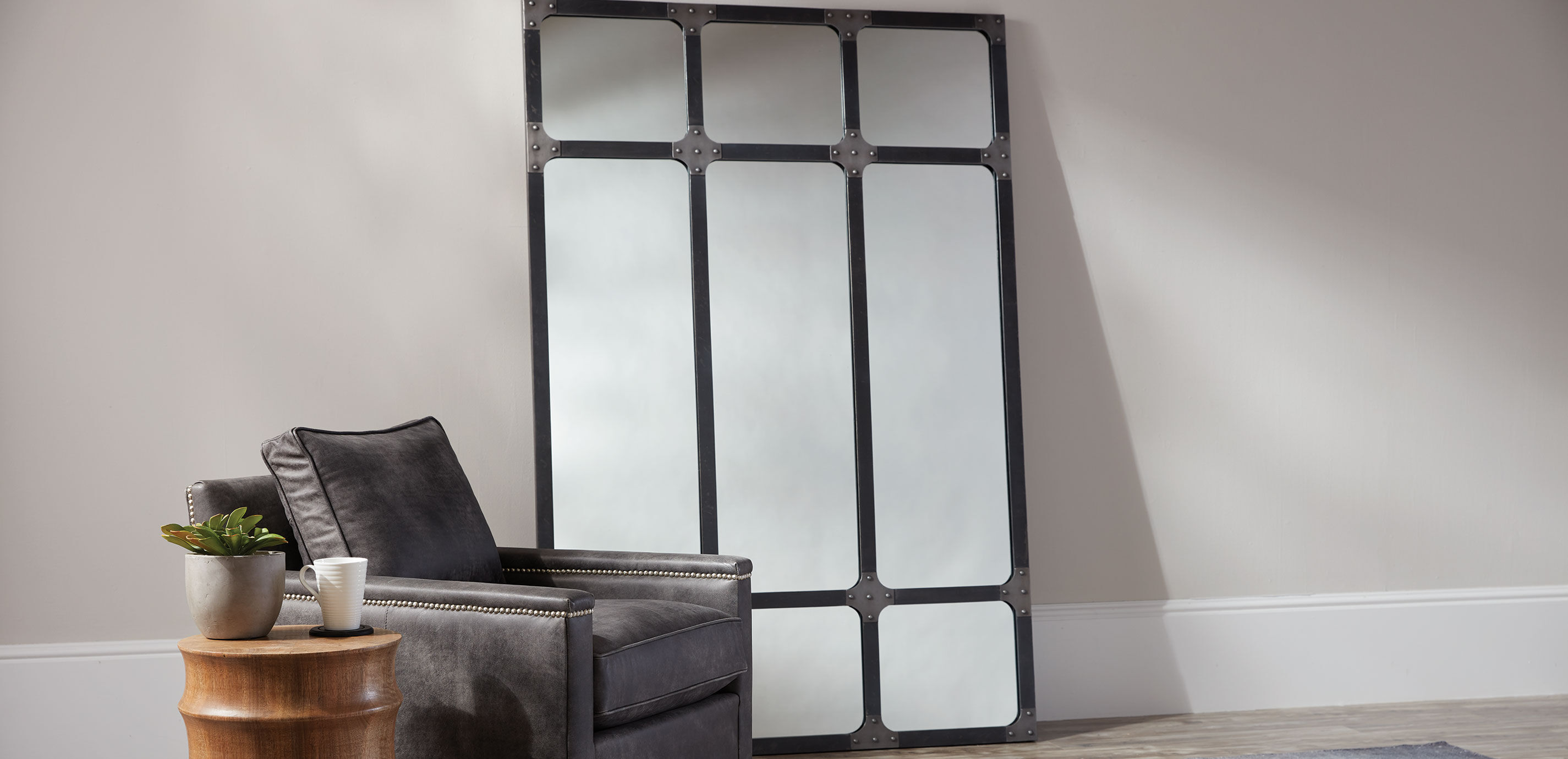 Brayden Iron Floor Mirror_4