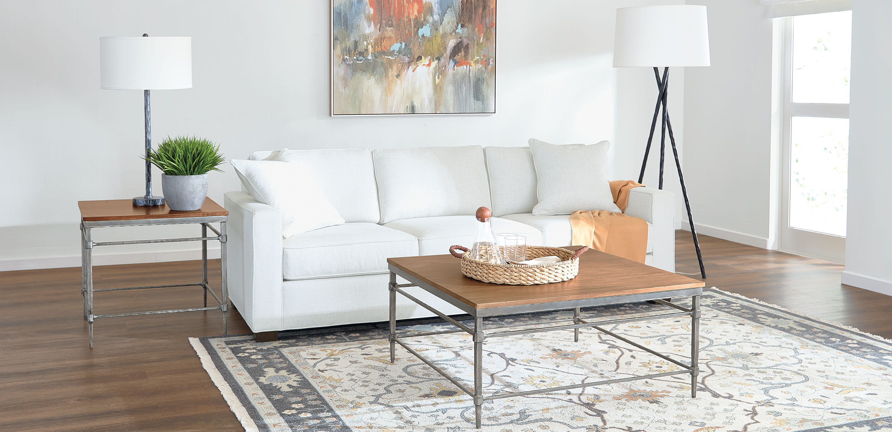 Vida Wood-Top End Table_3