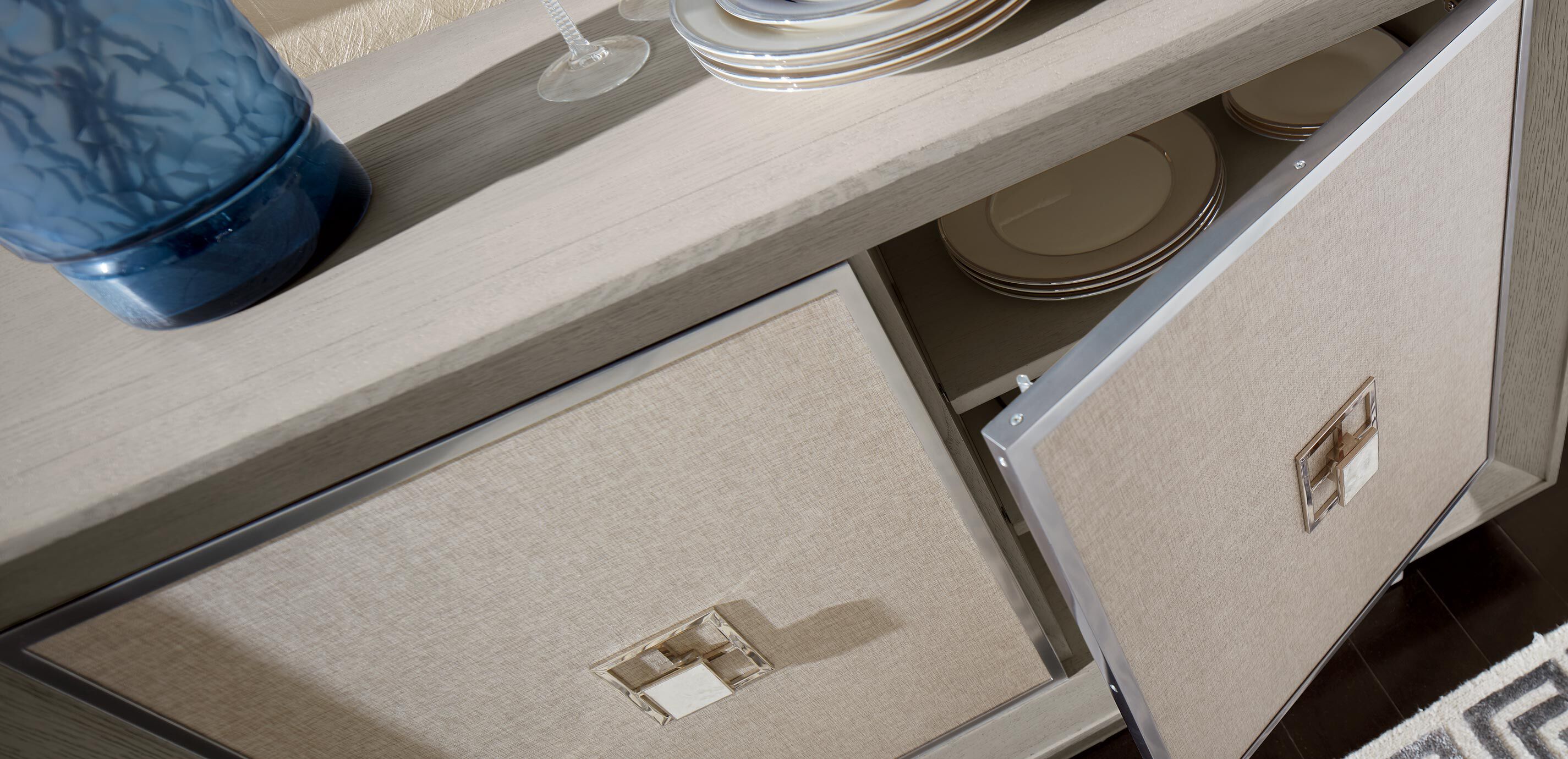 Rambert Two-Door Buffet_9