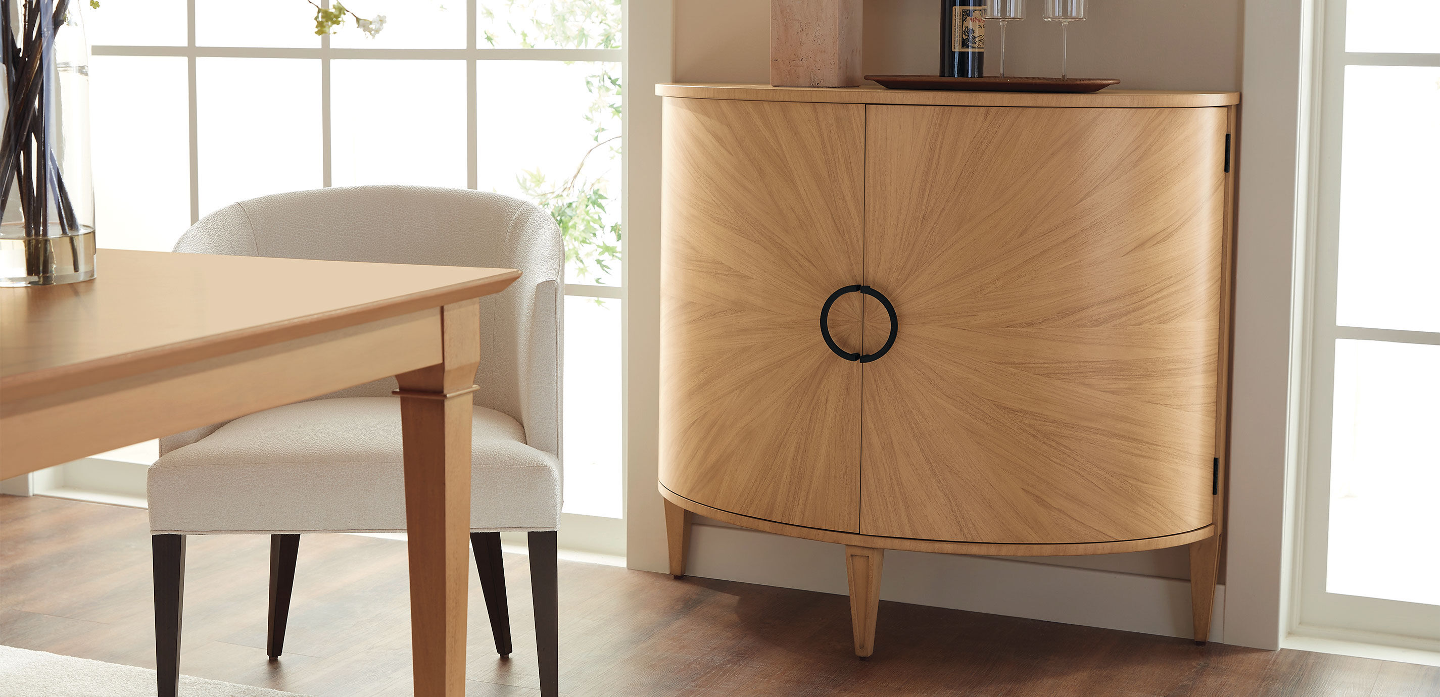 Eliana Demilune Console_9