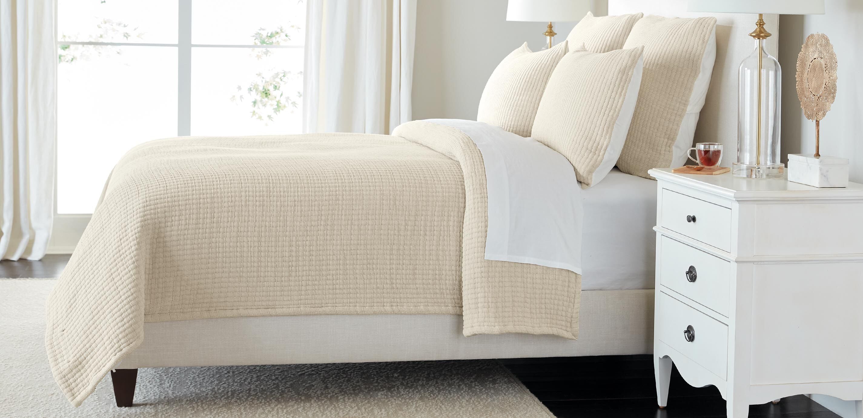 Dash Quilted Coverlet Set_1