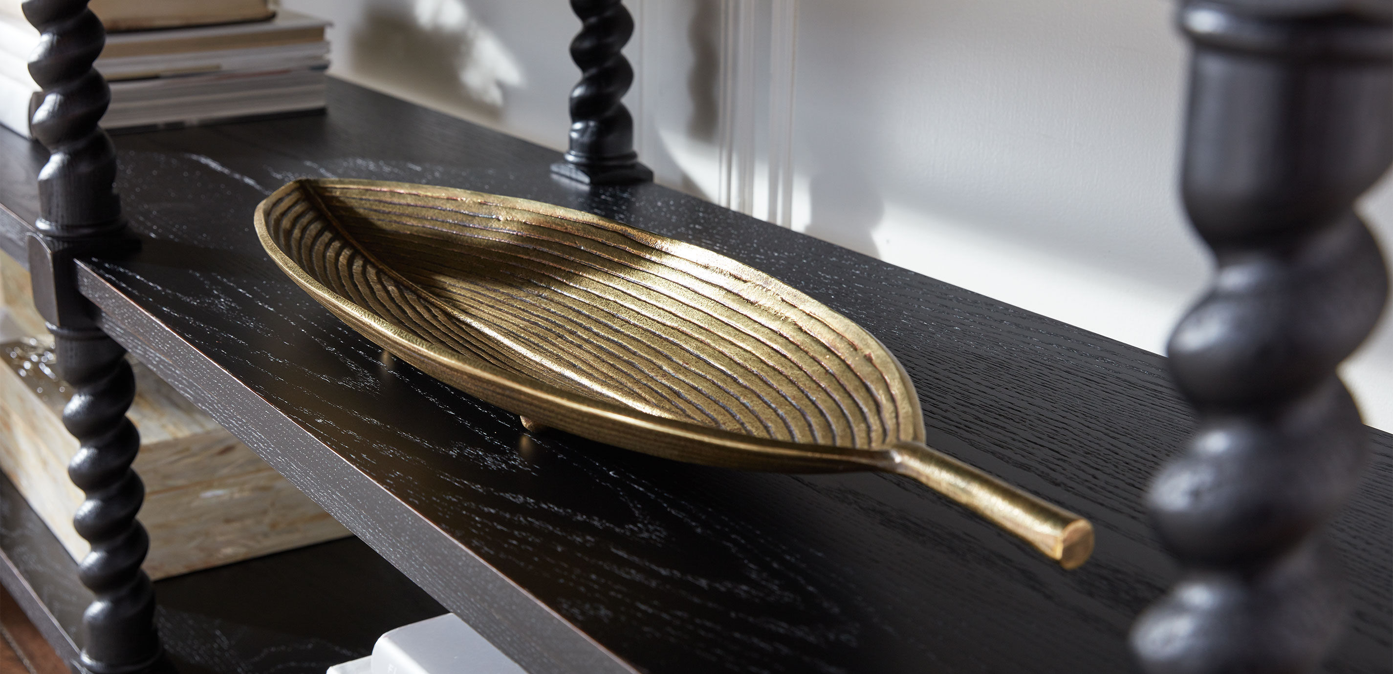 Antiqued Leaf Tray_5