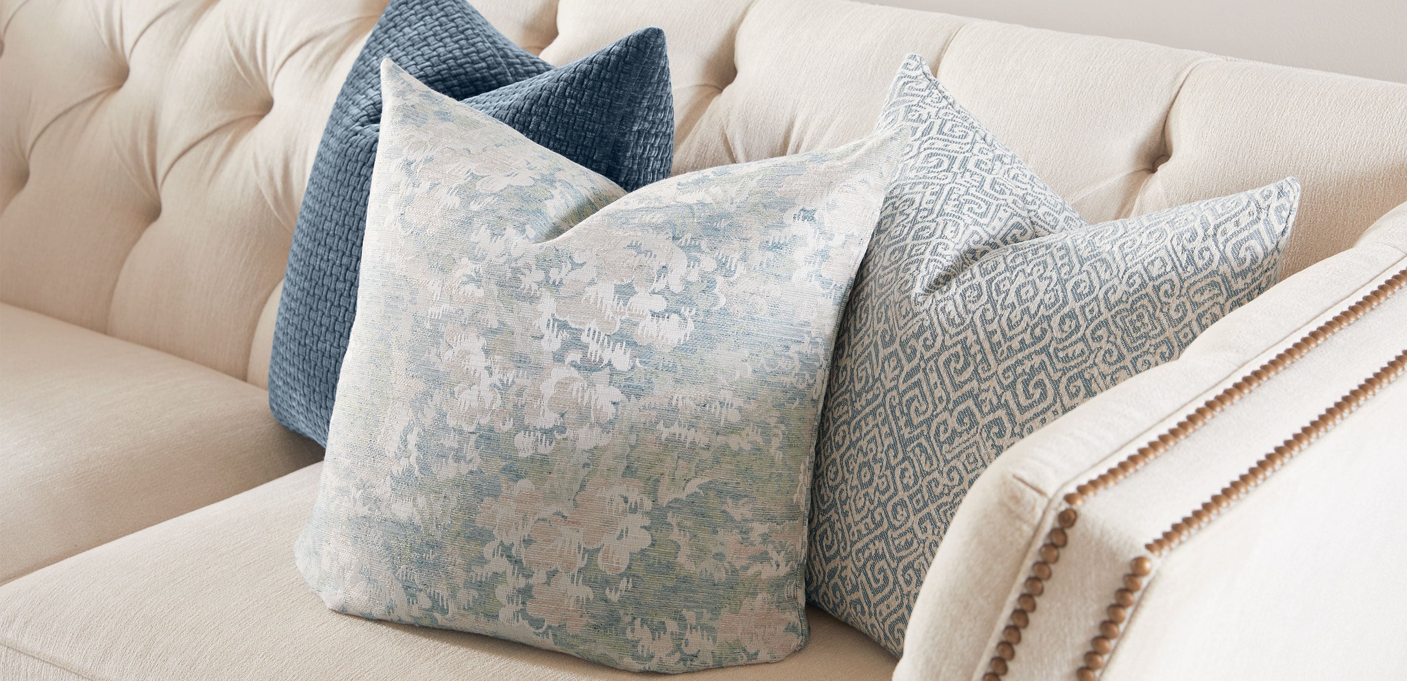 Basketweave Velvet Pillow_5
