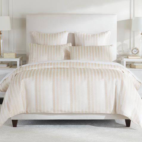 Checkerboard Jacquard Duvet Cover Set image