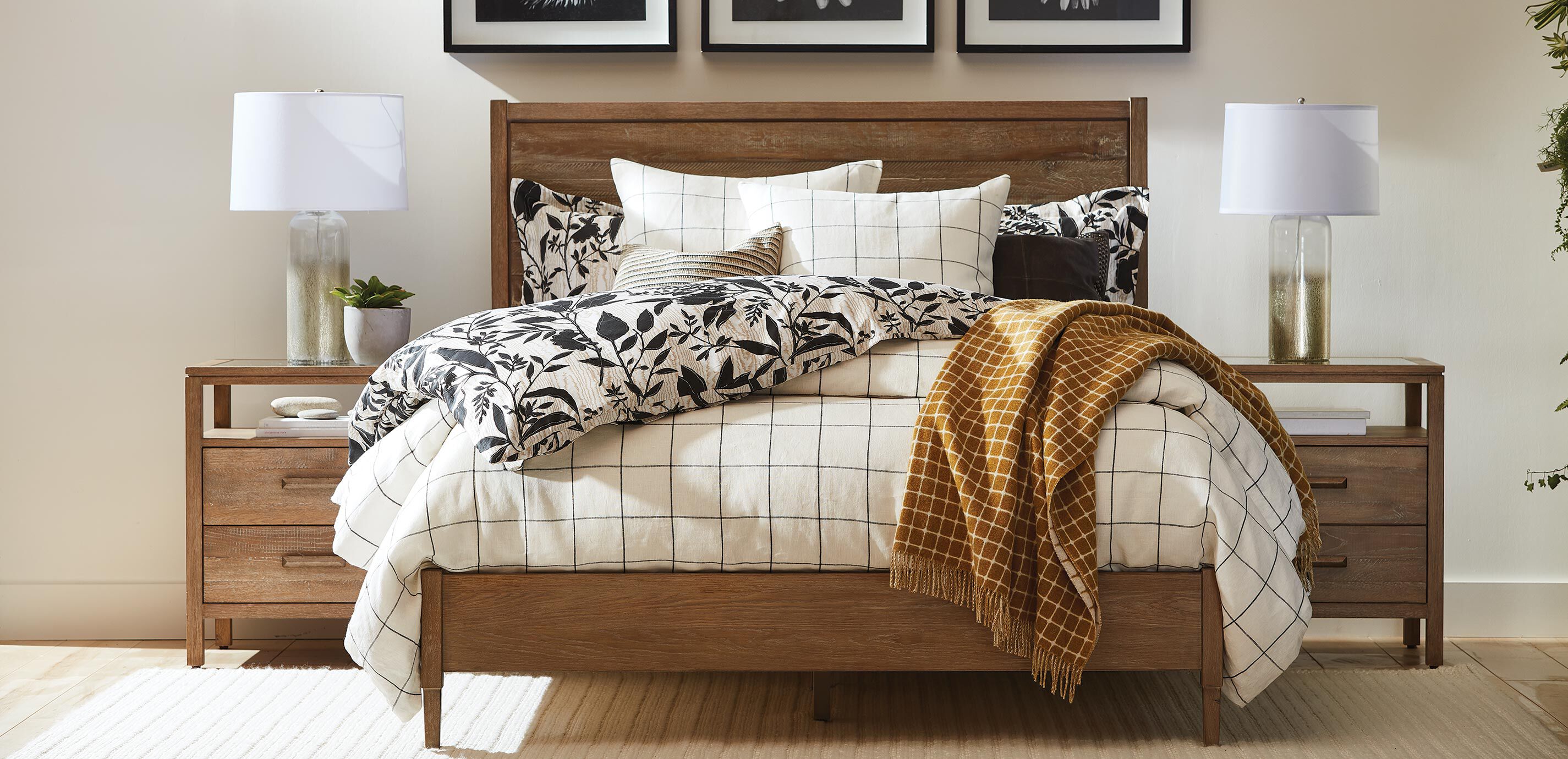 Merrick Night Table_10