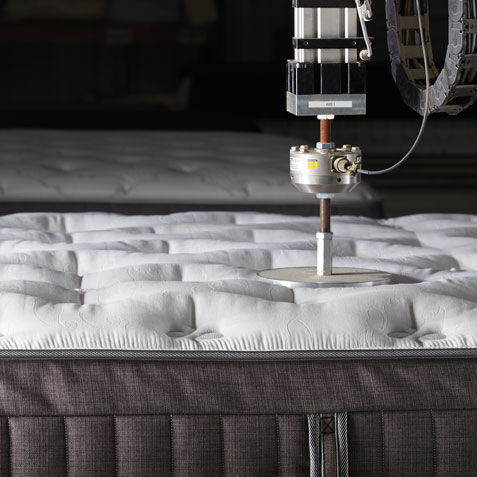 EA Signature Platinum&trade; Luxury Hybrid Mattress Product Tile Hover Image EAPLATINUM