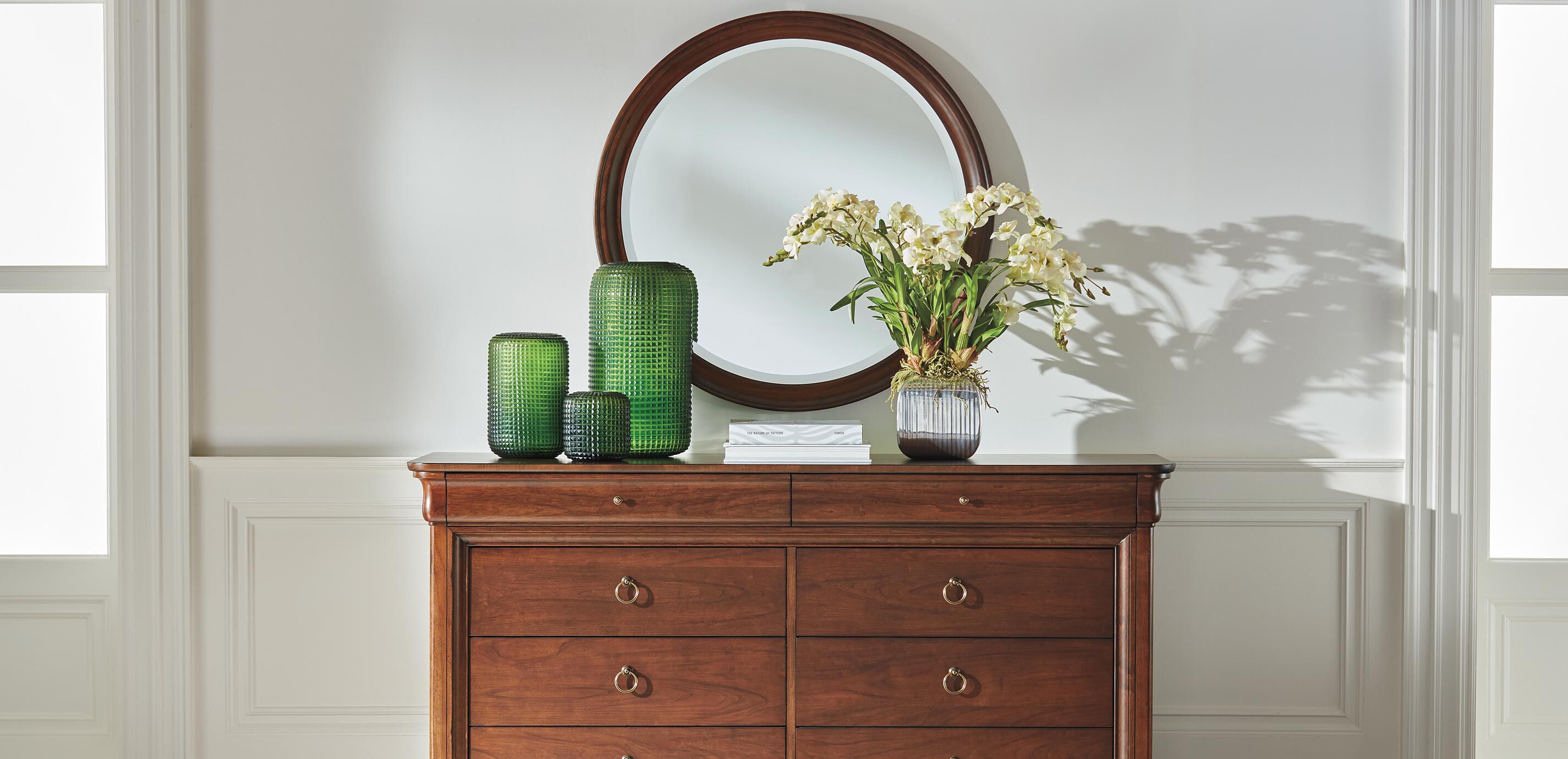 Large Lucira Emerald Vase_5