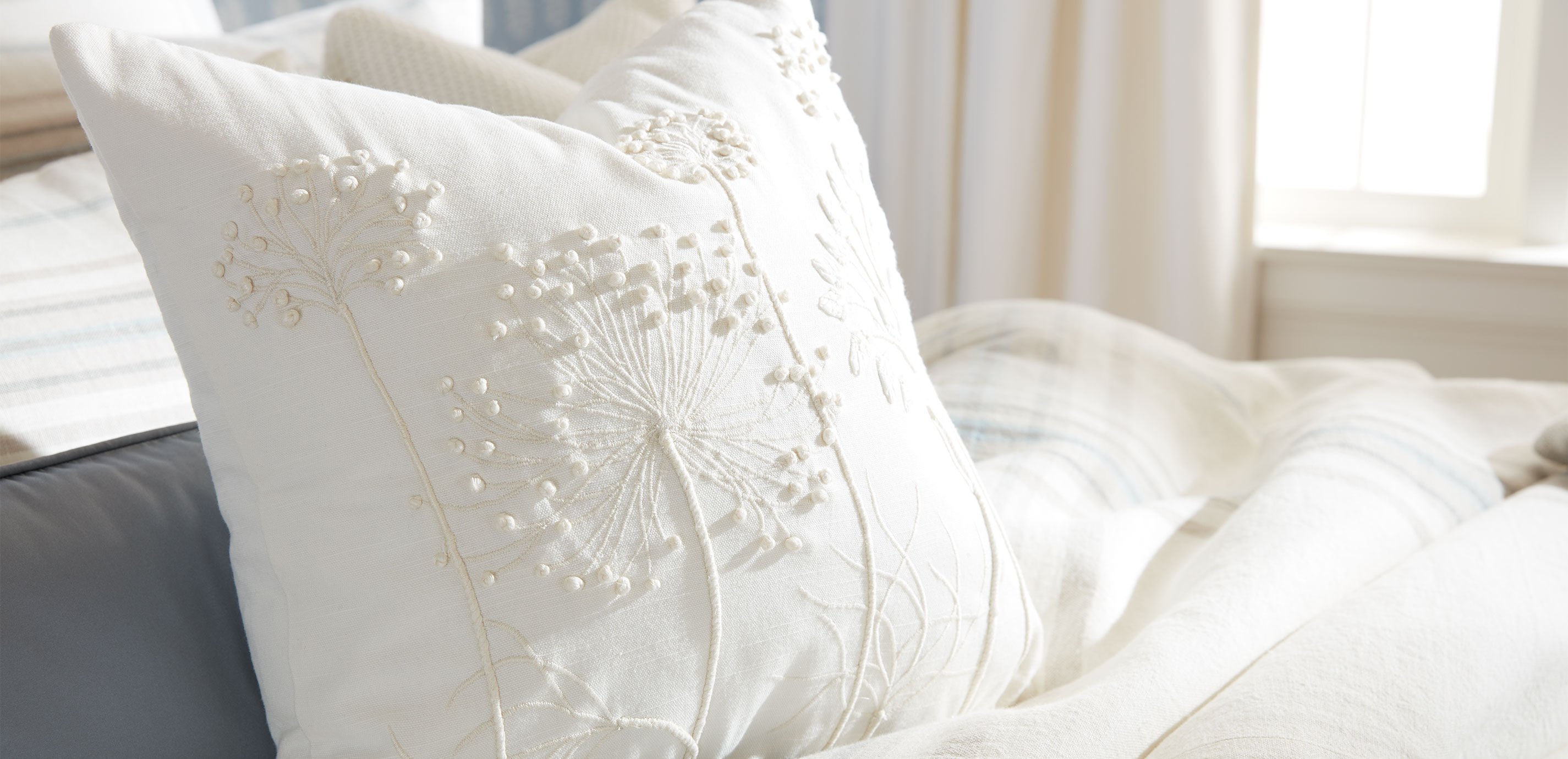 French Knotted Pillow, Ivory_3