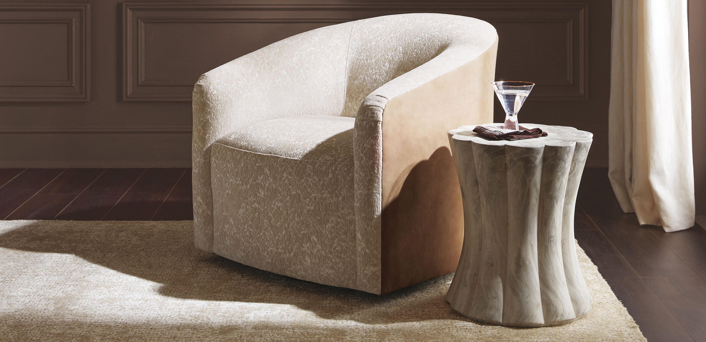 Calista Swivel Chair 