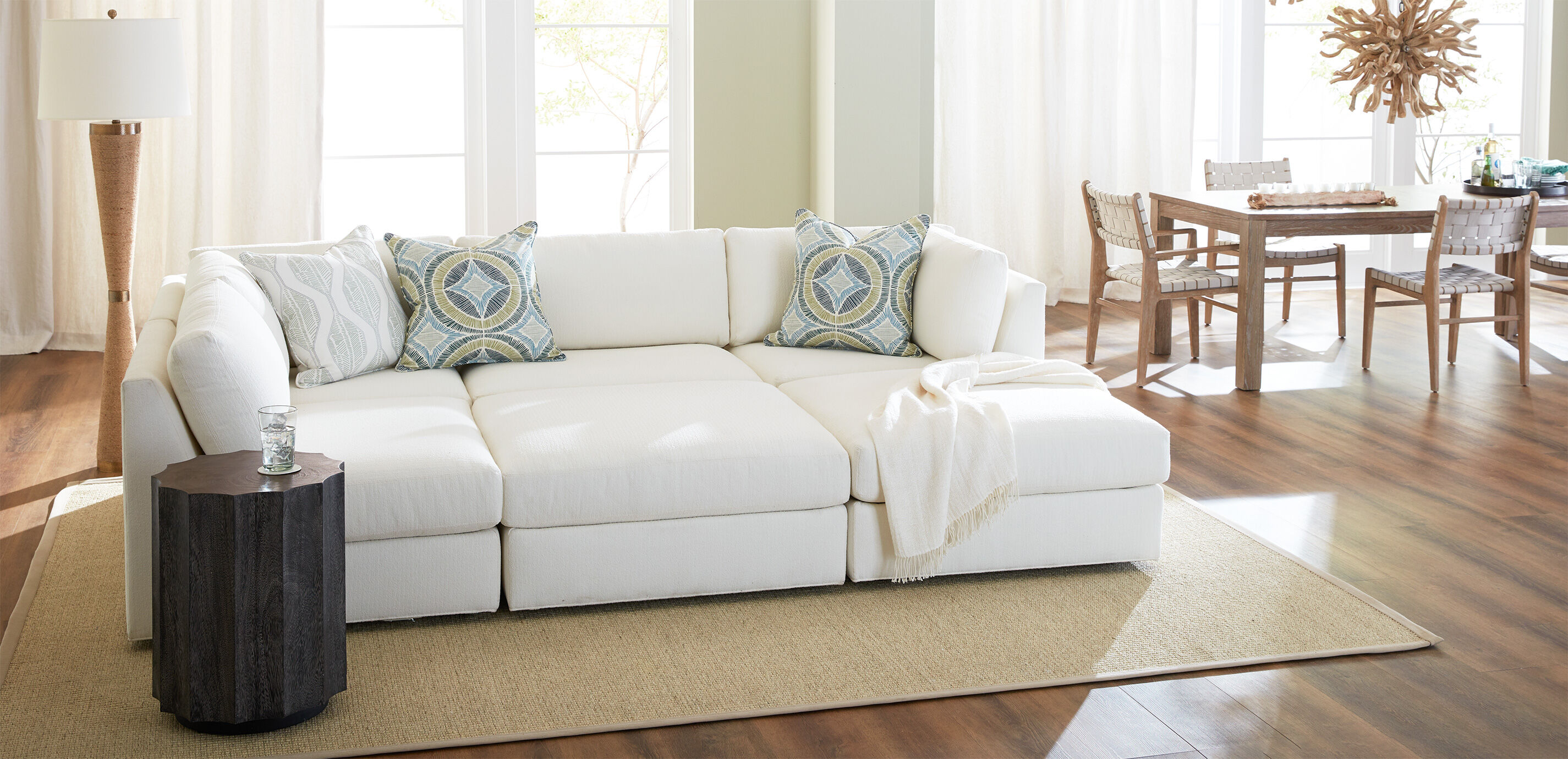 Daydreamer Modular Five-Piece Sectional_6