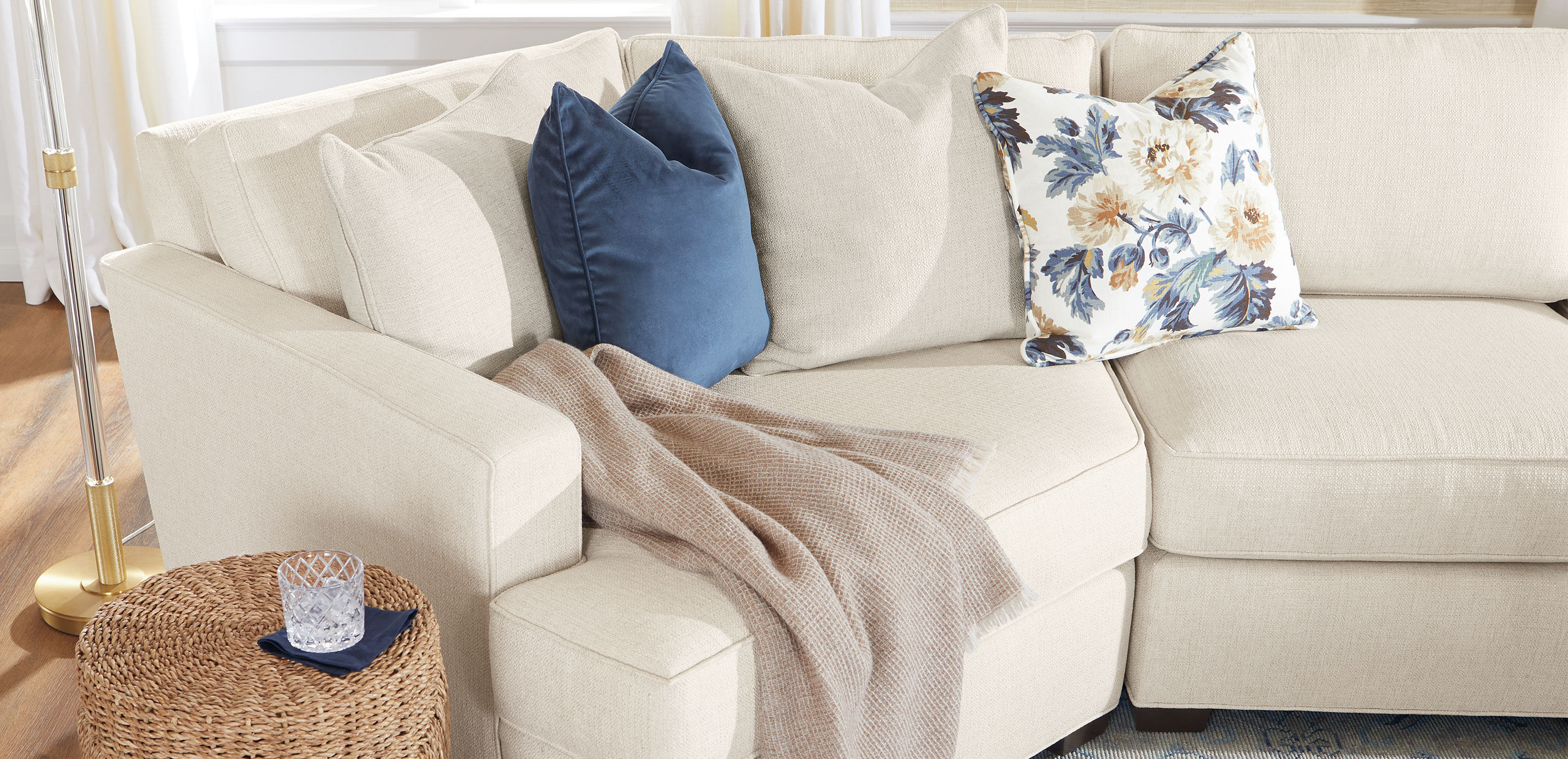 Spencer Track-Arm Two-Piece Sectional with Square Cuddle Chaise_7