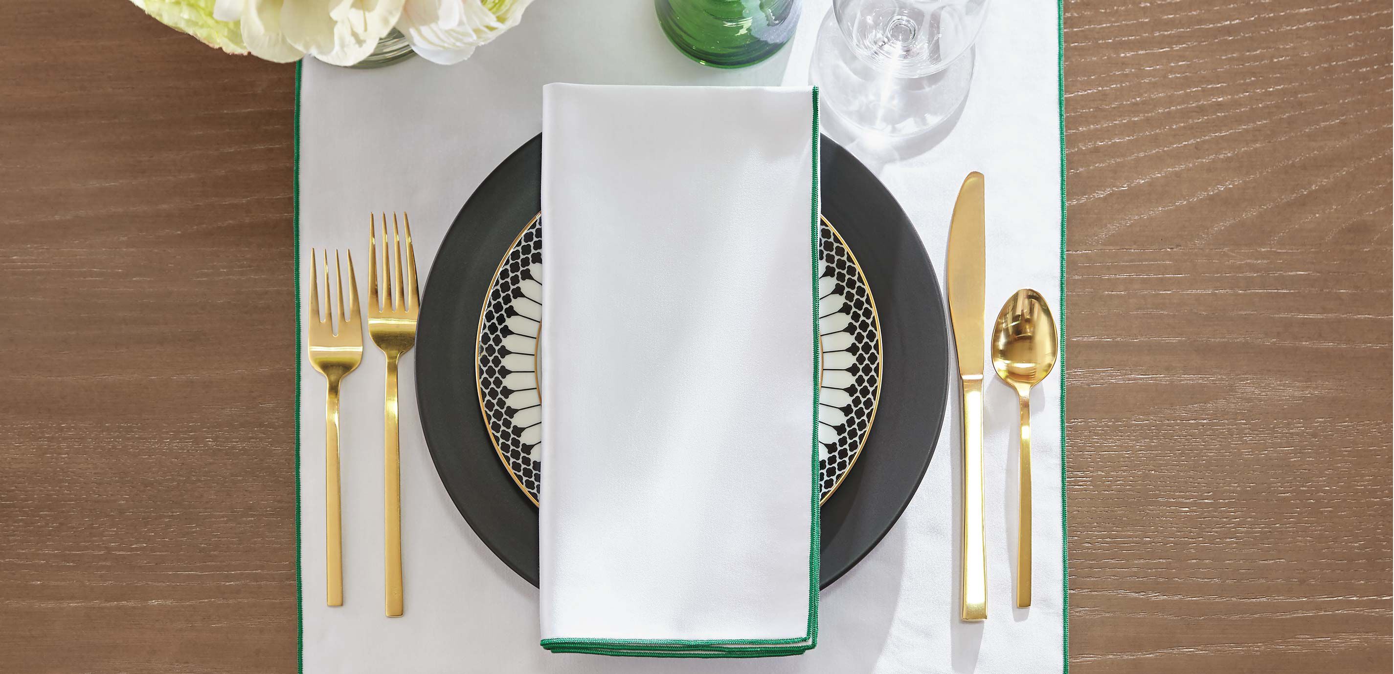 Arlo Custom Embroidered Cloth Napkins, Set of 4_8