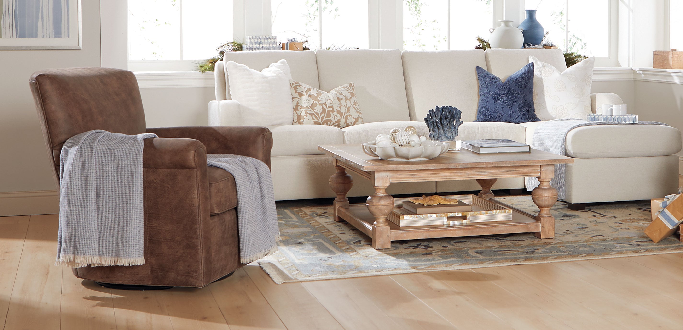 Deacon Square Coffee Table_6