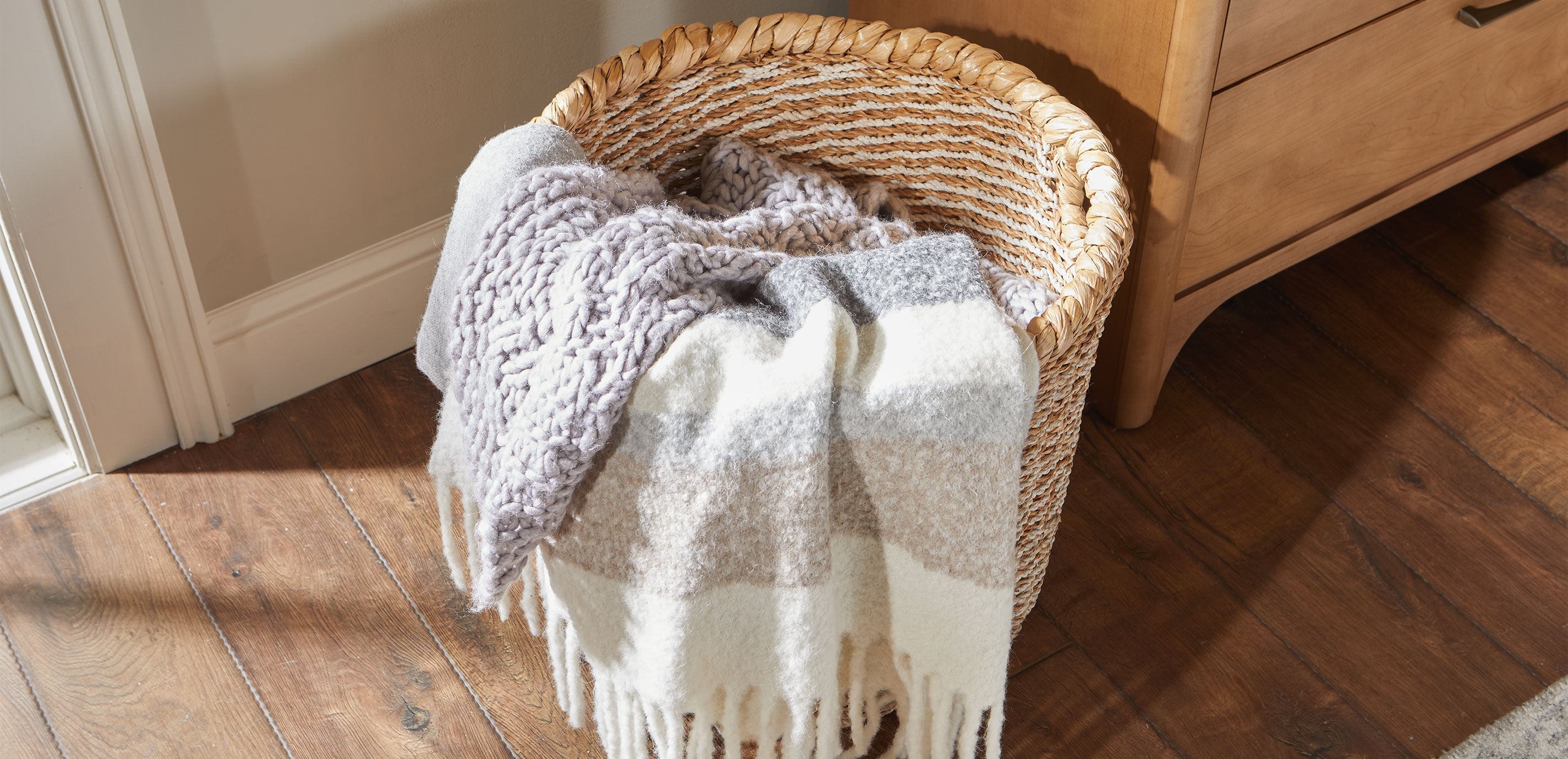Neutral Stripe Alpaca Throw_3