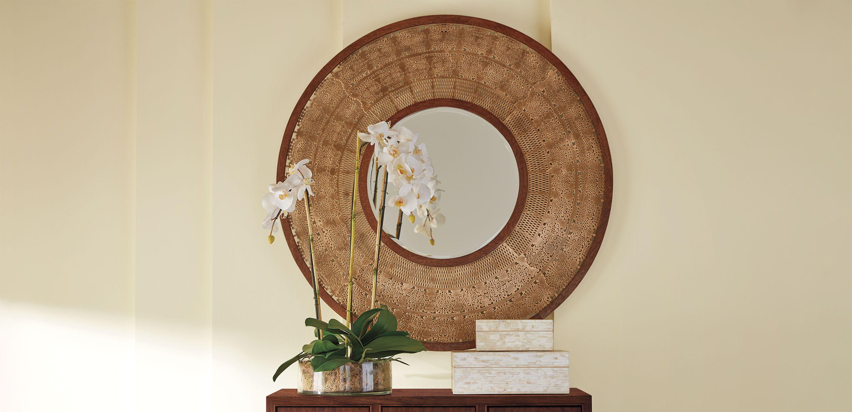 Mother-of-Pearl Box_2