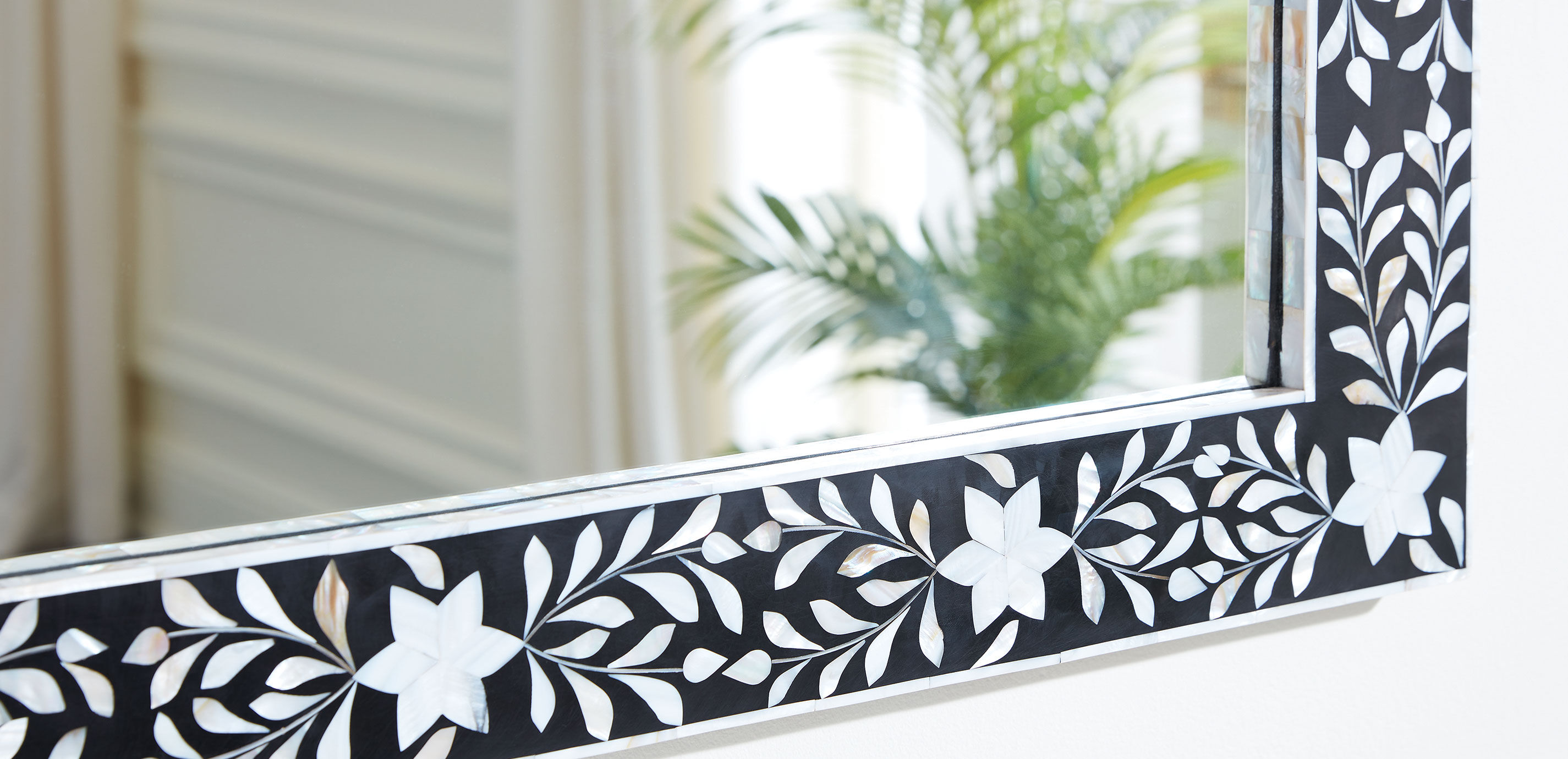 Giuliana Rectangular Mirror_5