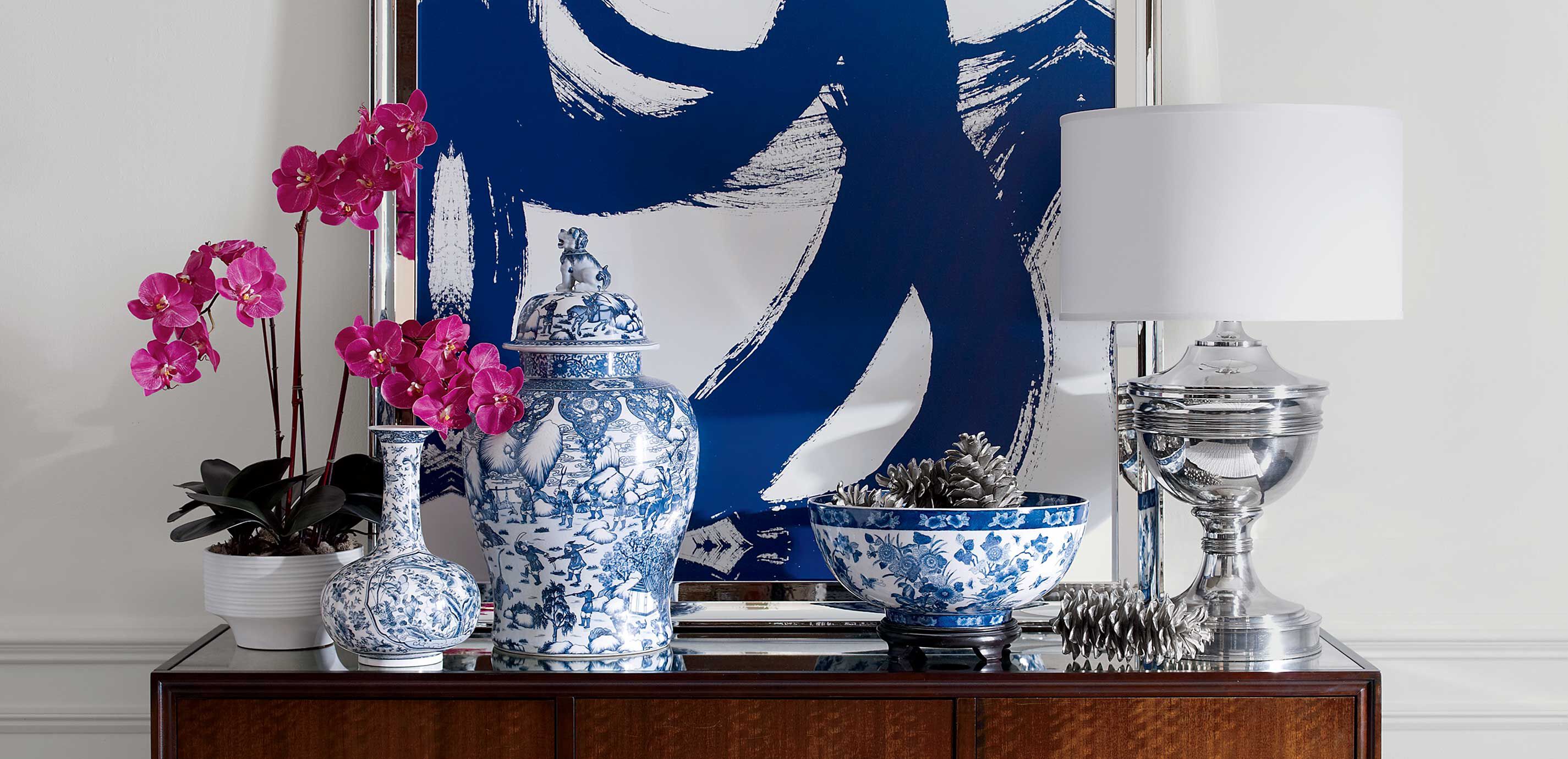 Blue and White Porcelain Vase_2