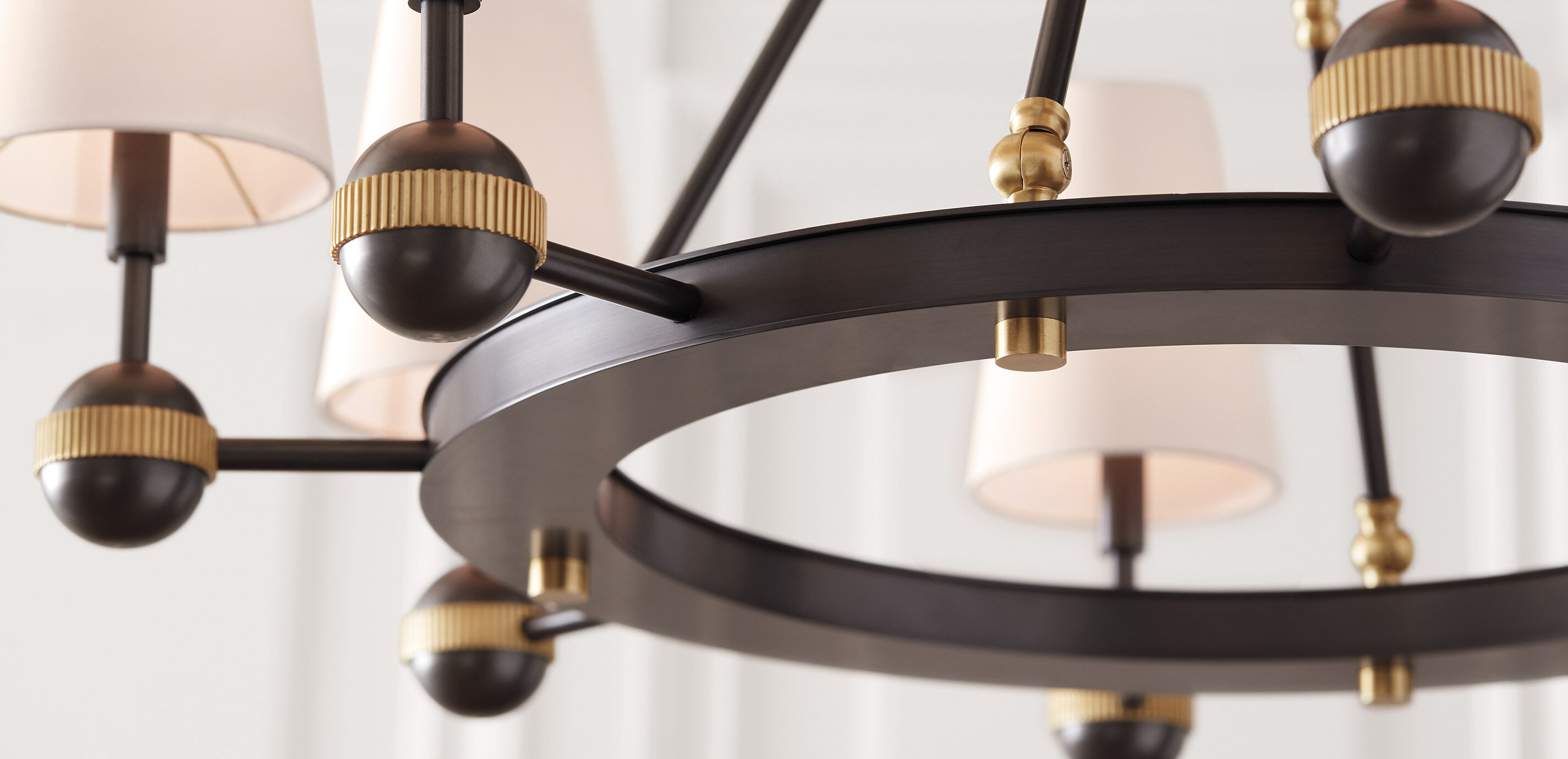 Cambridge Single-Tier Chandelier_3