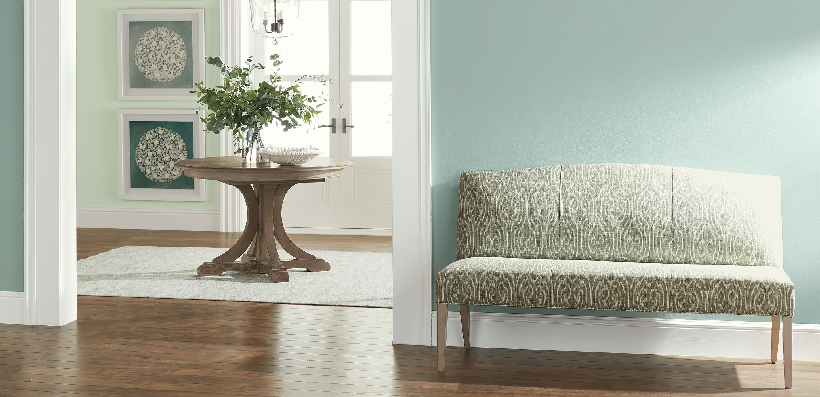 Corin Round Extension Dining Table_5