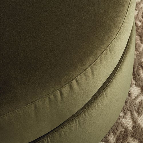 Solenne Swivel Chair 